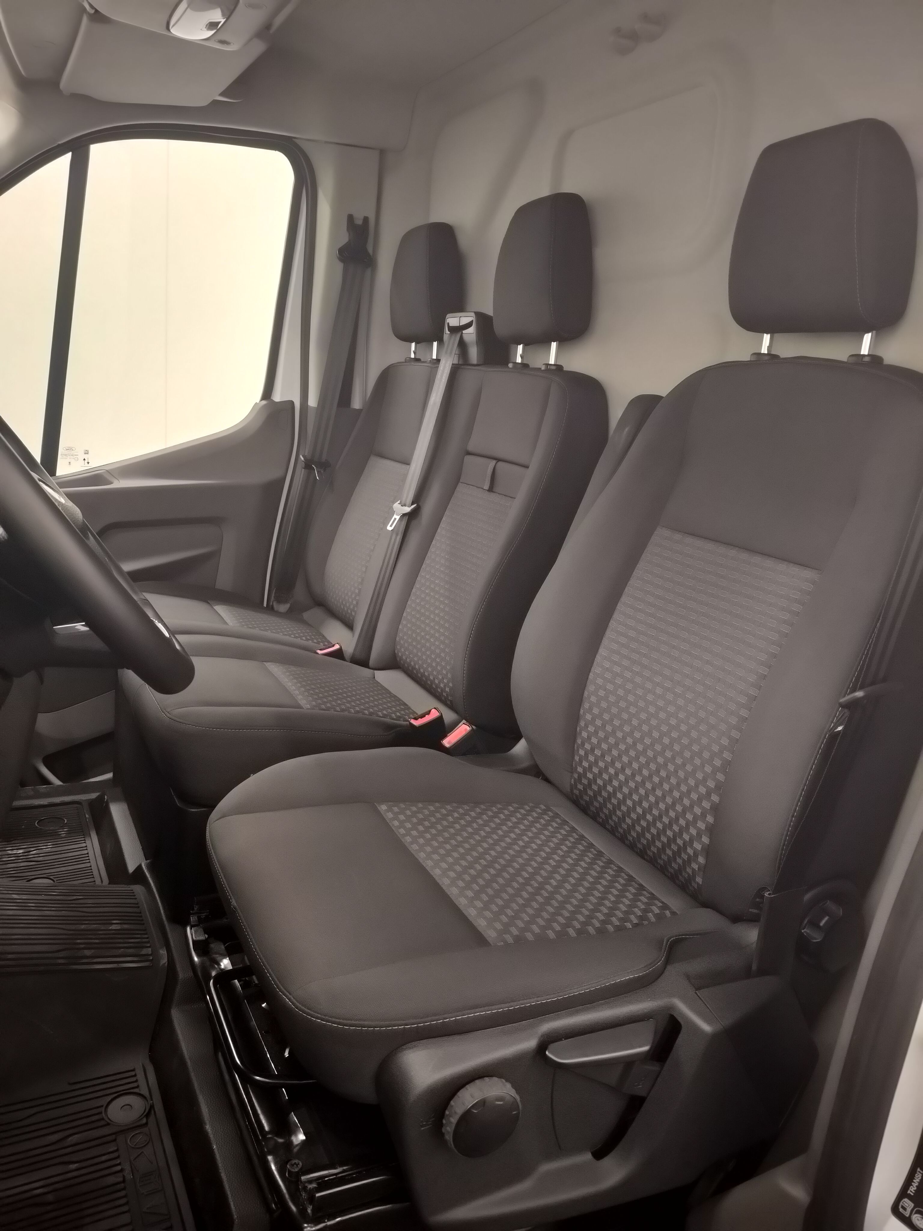 Ford Transit 2024, kuva 6/17