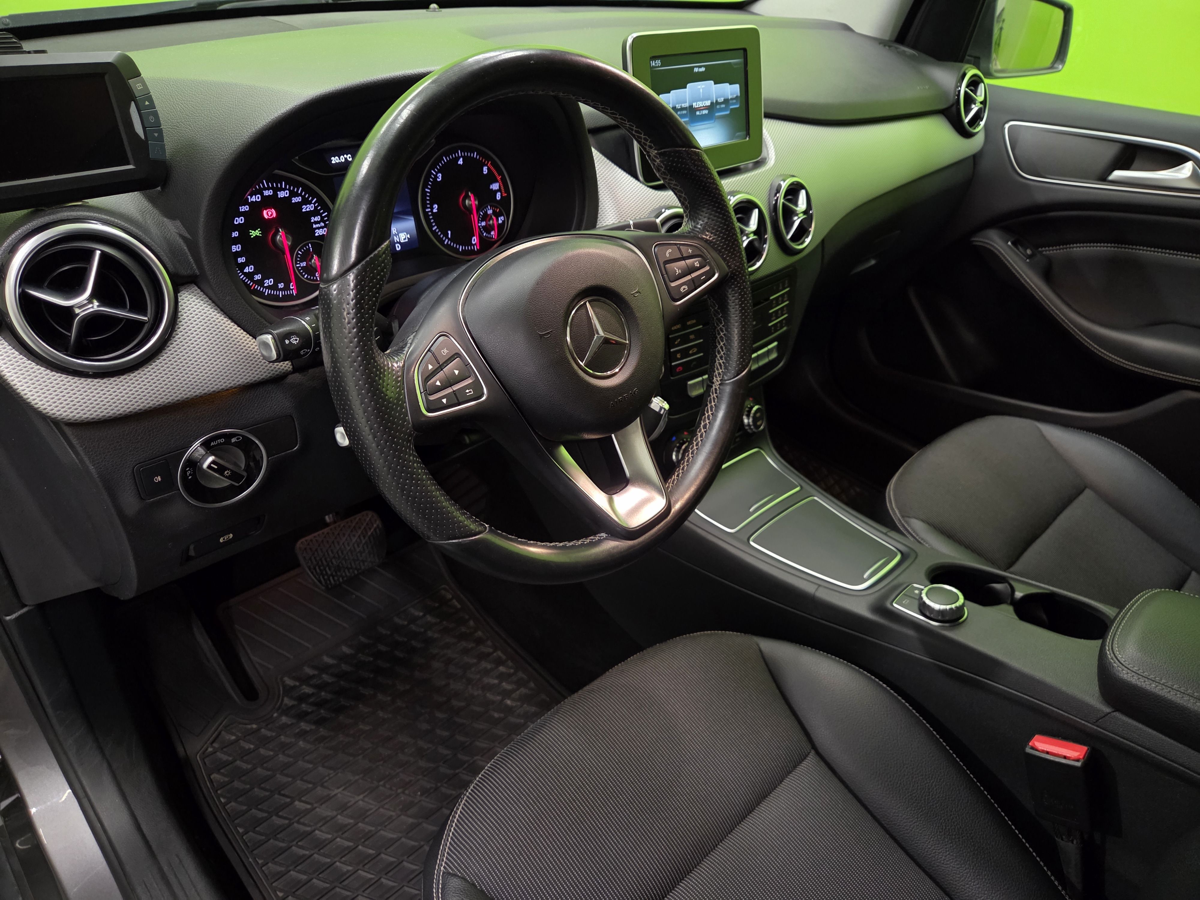 Mercedes-Benz B 200 CDI A 2015, kuva 7/26