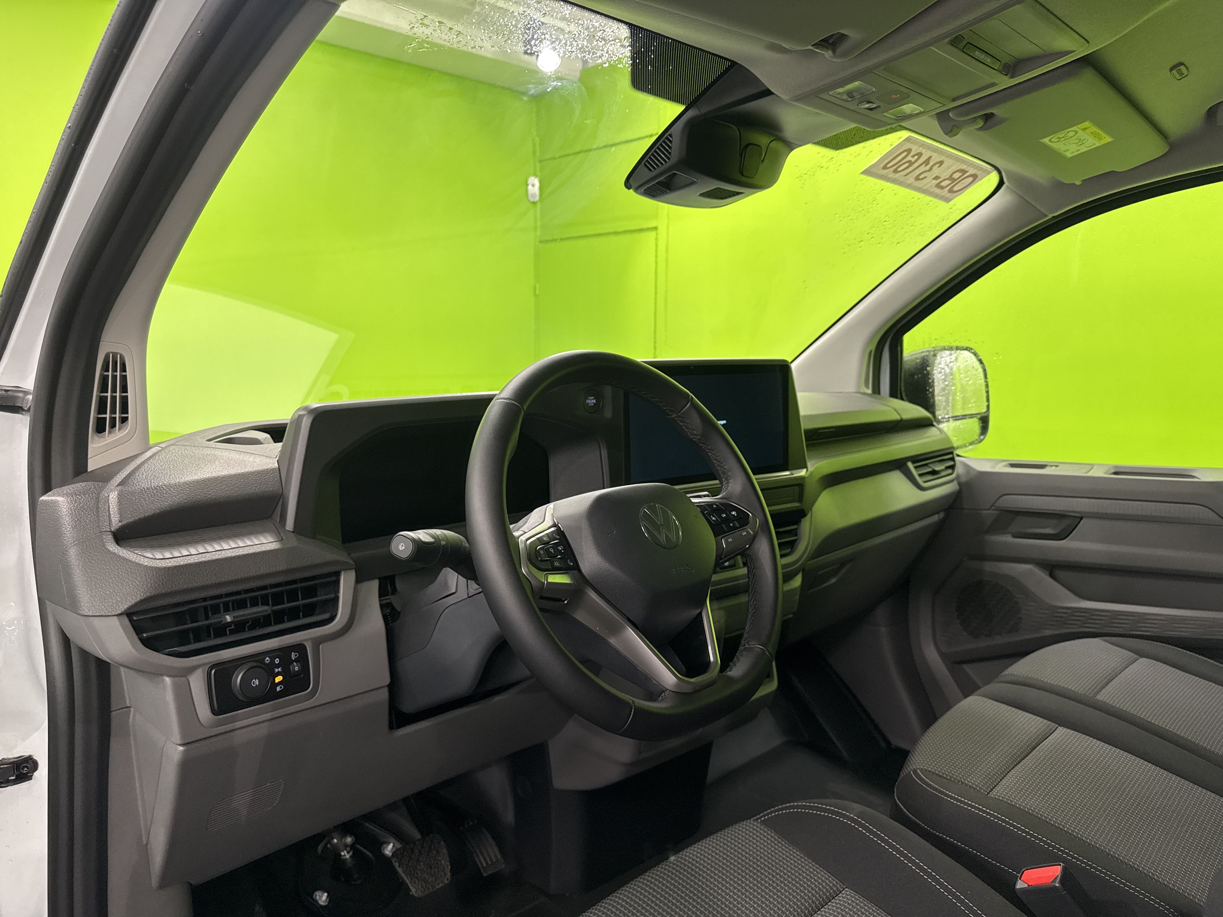 Volkswagen Transporter 2026, photo 7/22