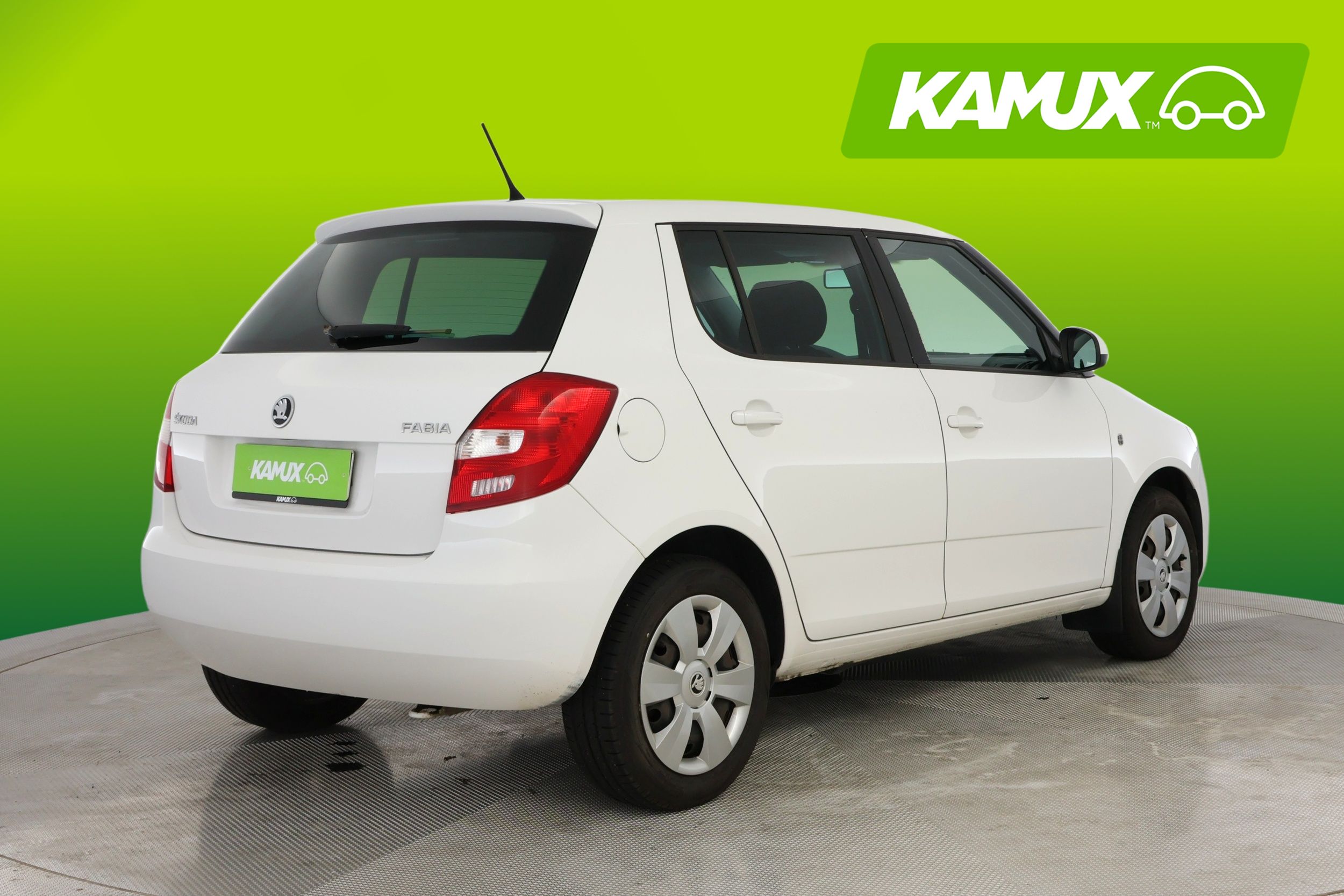 Skoda Fabia 1,2 TSI 85 Fresh 2015, kuva 3/16