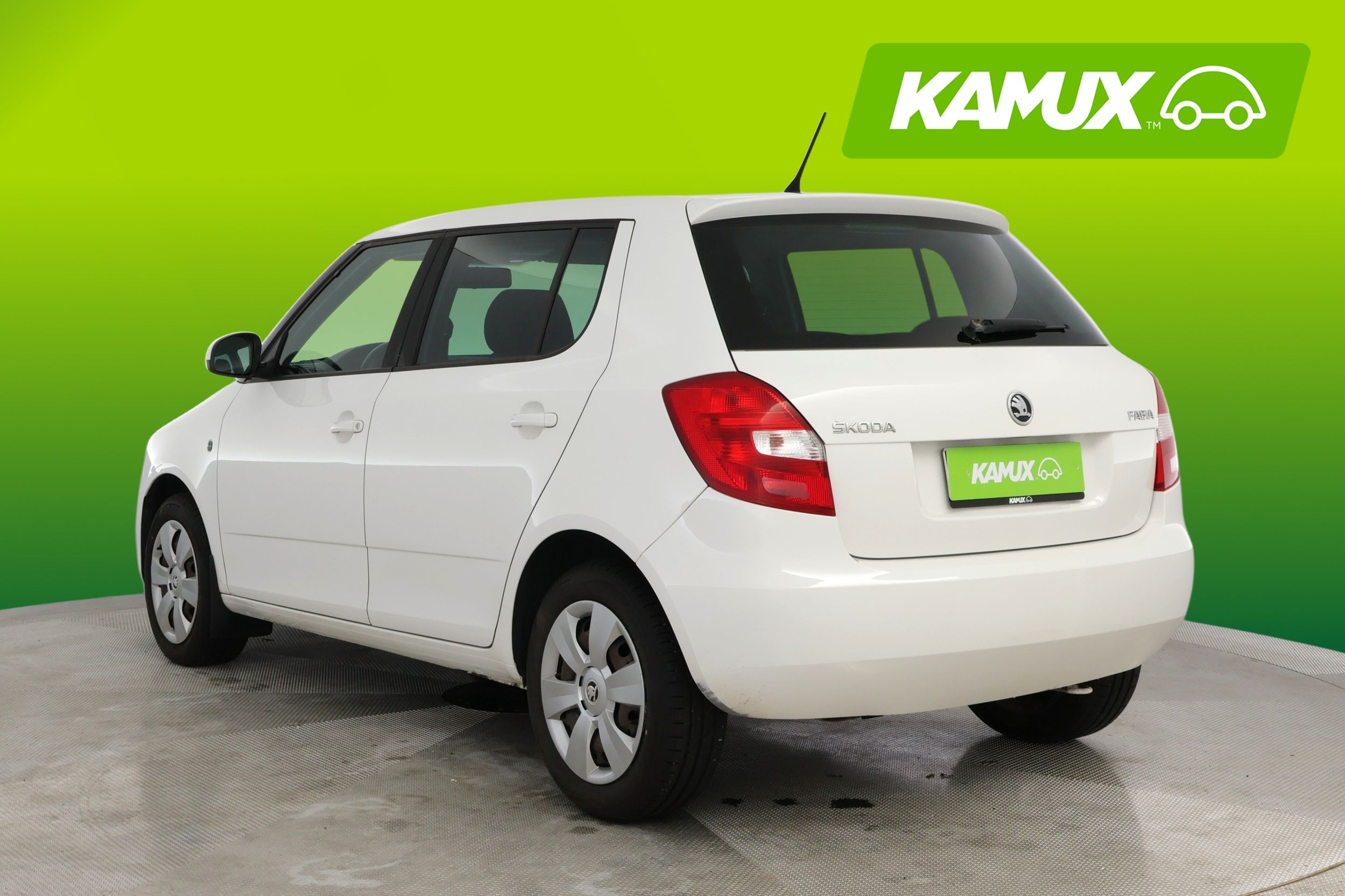 Skoda Fabia 1,2 TSI 85 Fresh 2015, kuva 4/16