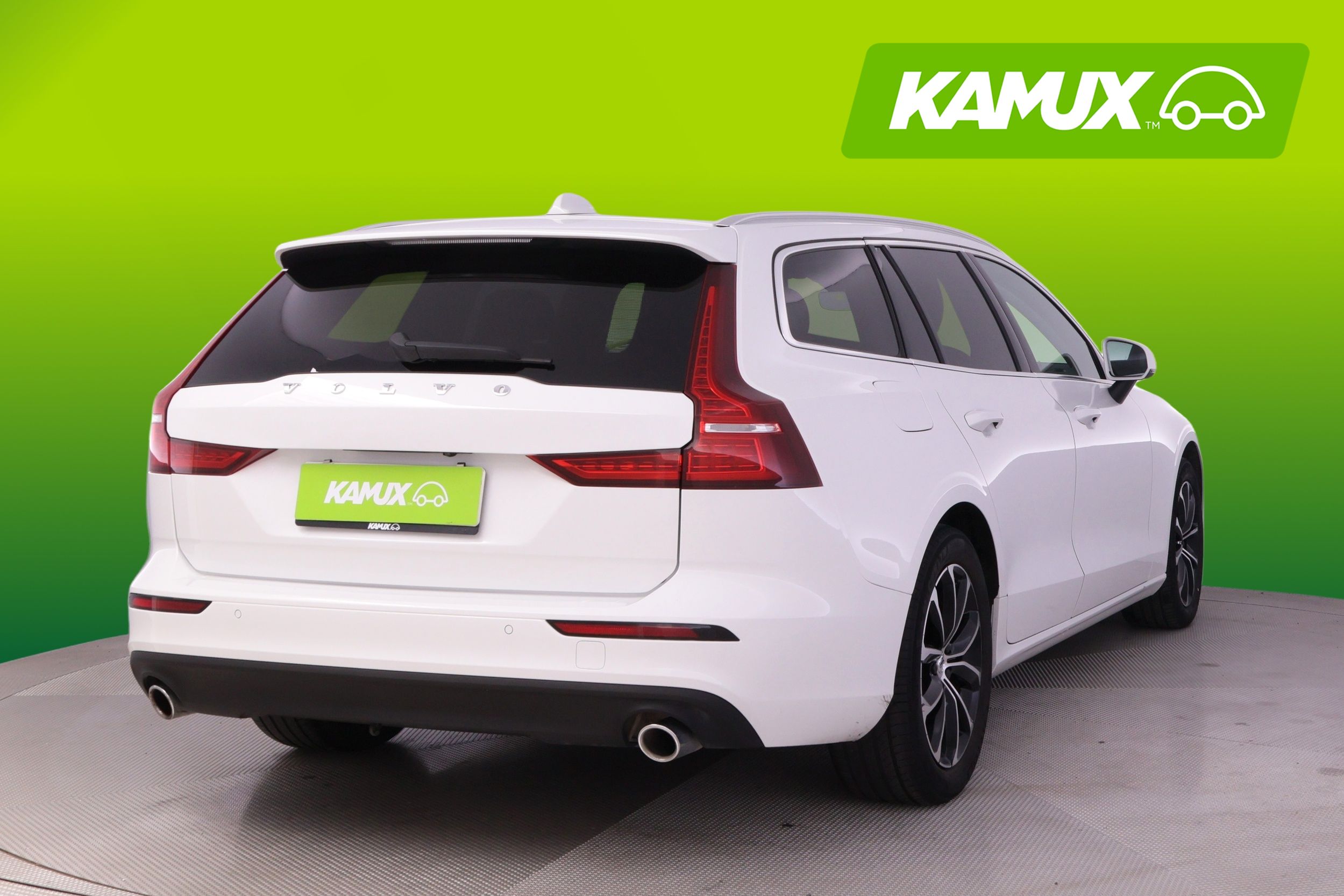 Volvo V60 B4 MHEV Momentum aut 2021, kuva 6/32
