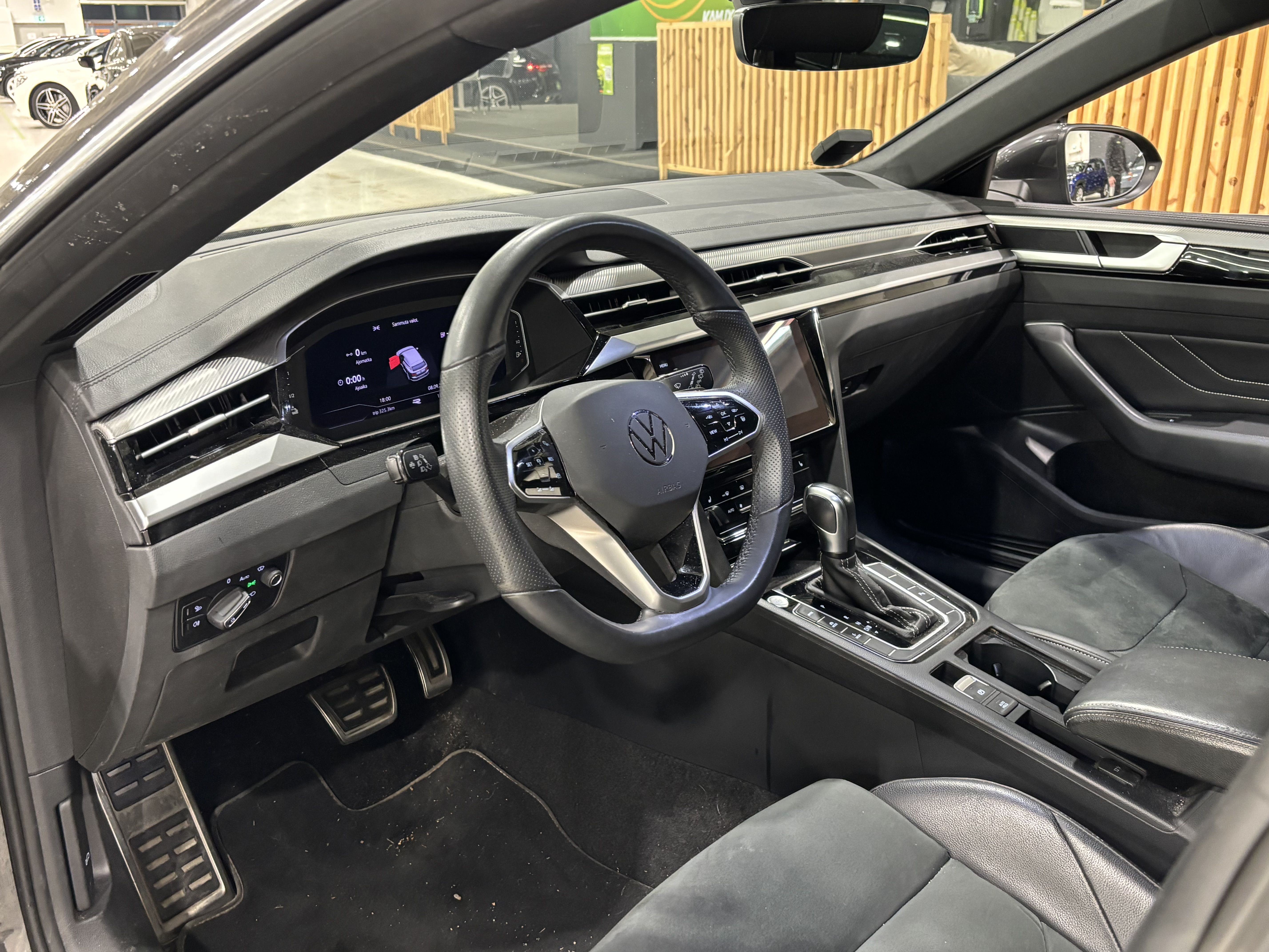 Volkswagen Arteon 2021, photo 4/18