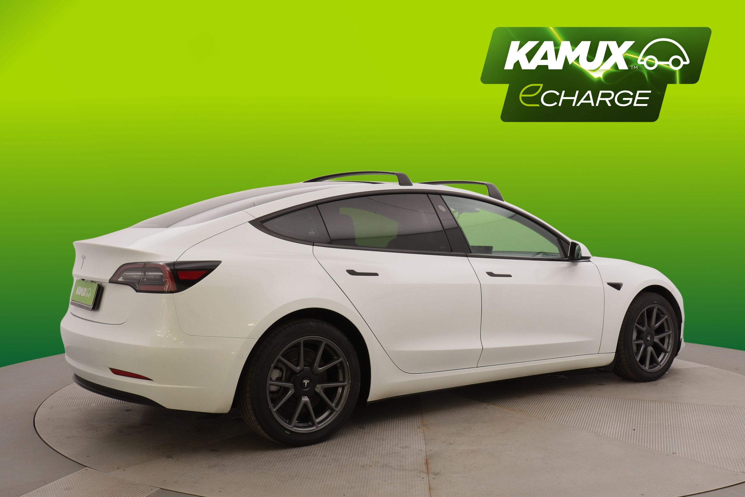Tesla Model 3 Standard Range Plus RWD 2022, photo 2/20