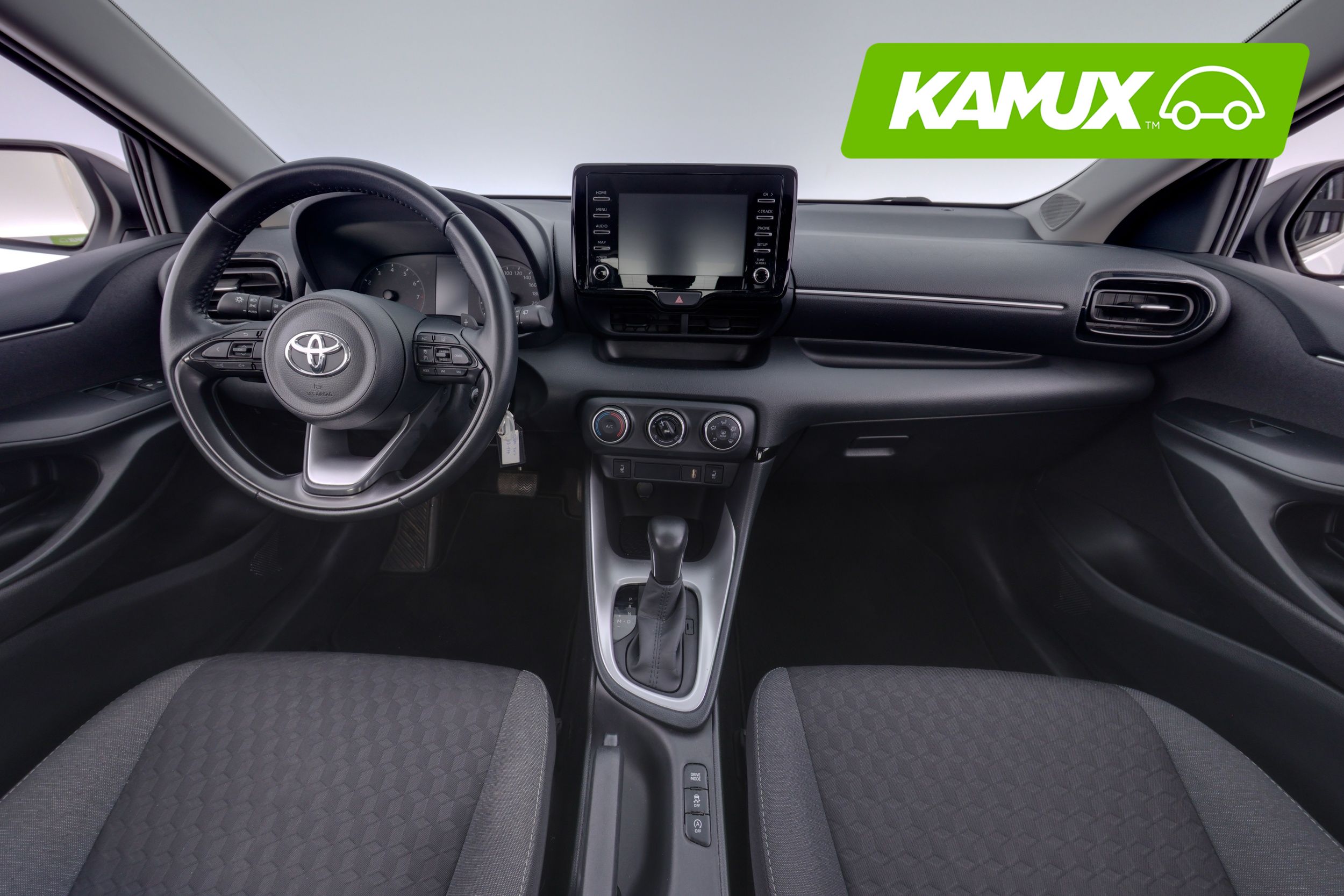 Toyota Yaris 1.5 Comfort 2023, photo 7/19