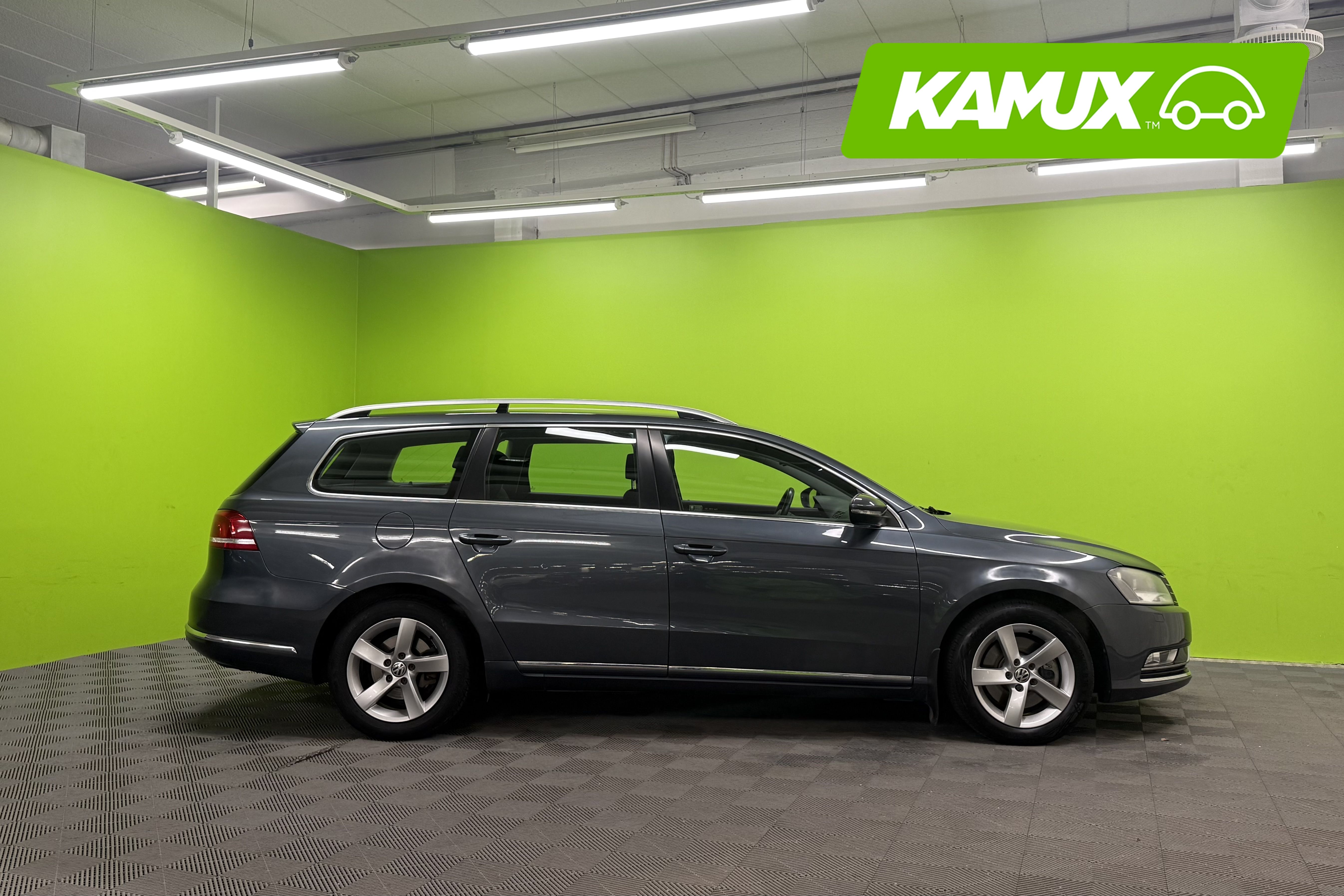 Volkswagen Passat 2011, kuva 2/22
