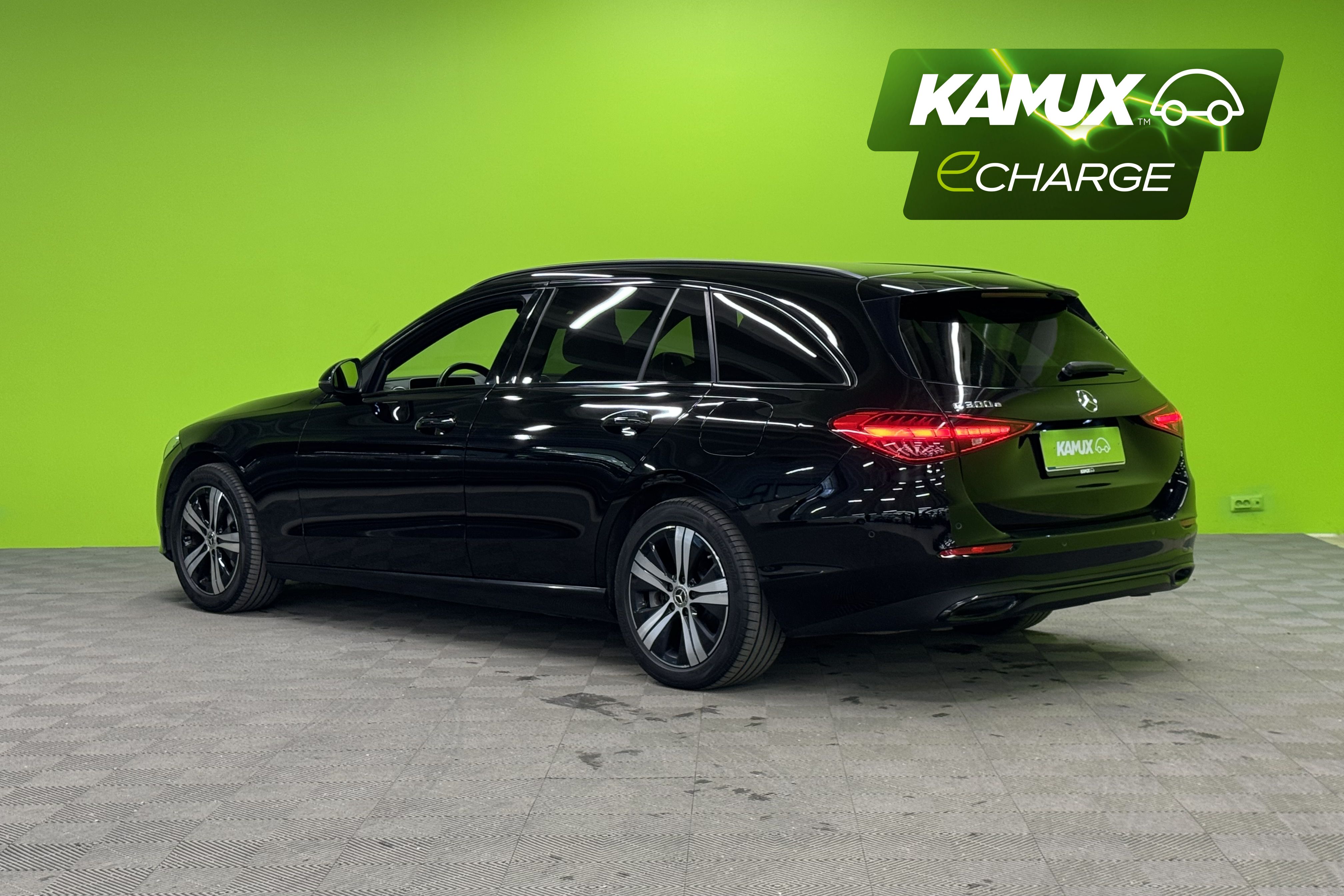 Mercedes-Benz C 300 e T Avantgarde 2023, kuva 4/17
