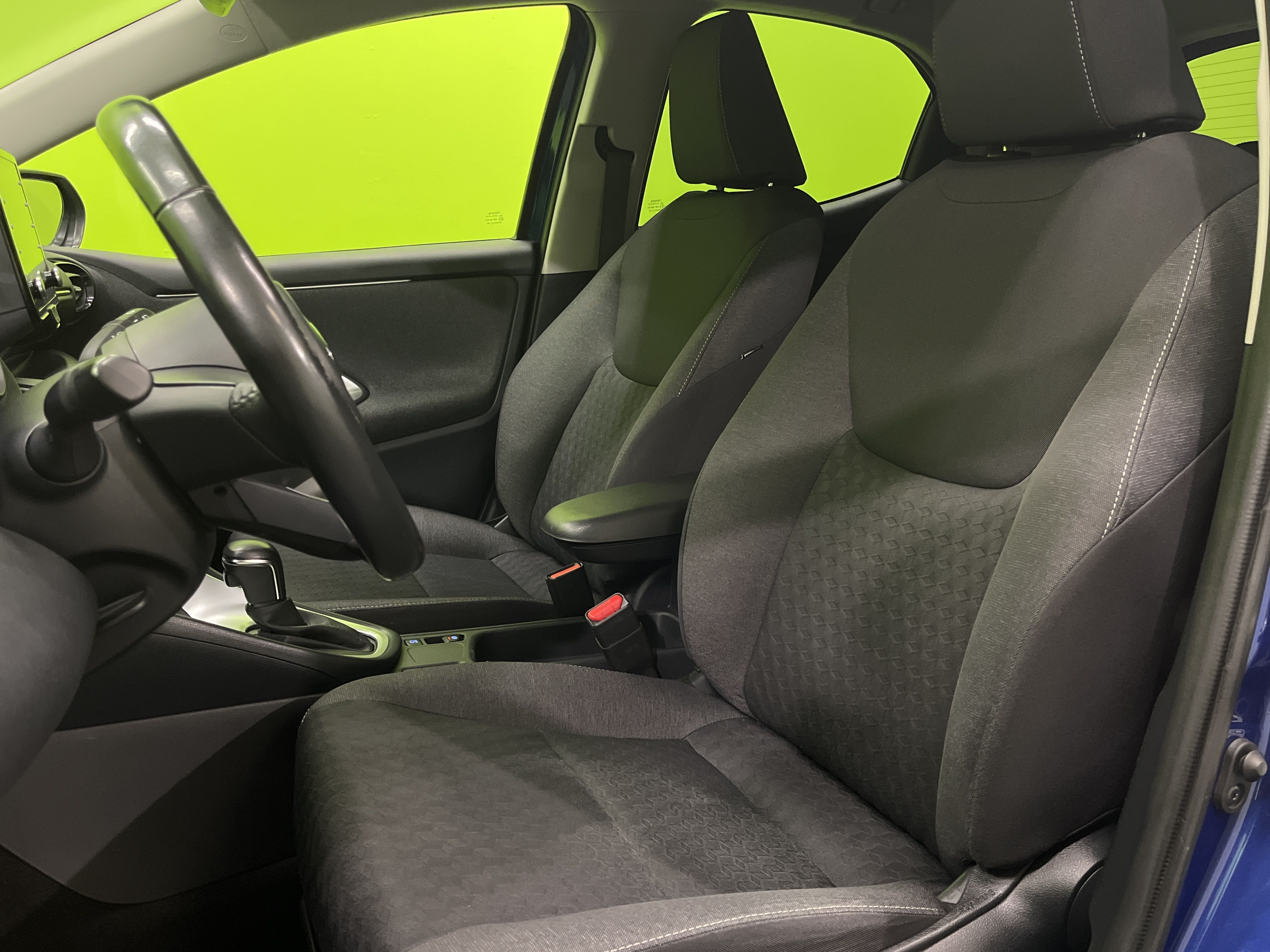 Toyota Yaris 1,5 Hybrid Style 2021, kuva 7/21