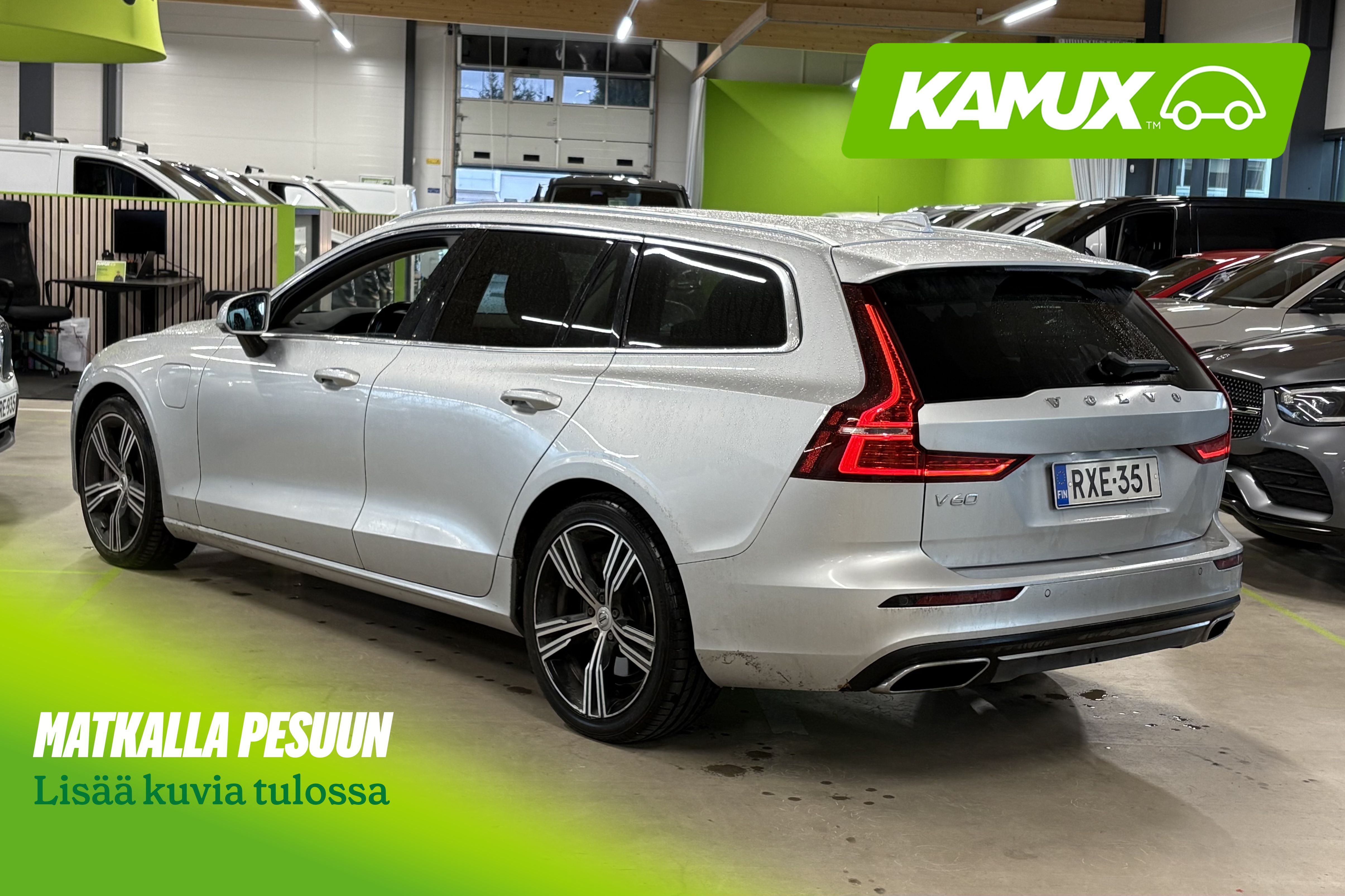 Volvo V60 T8 TwE AWD Inscription aut 2021, photo 2/21