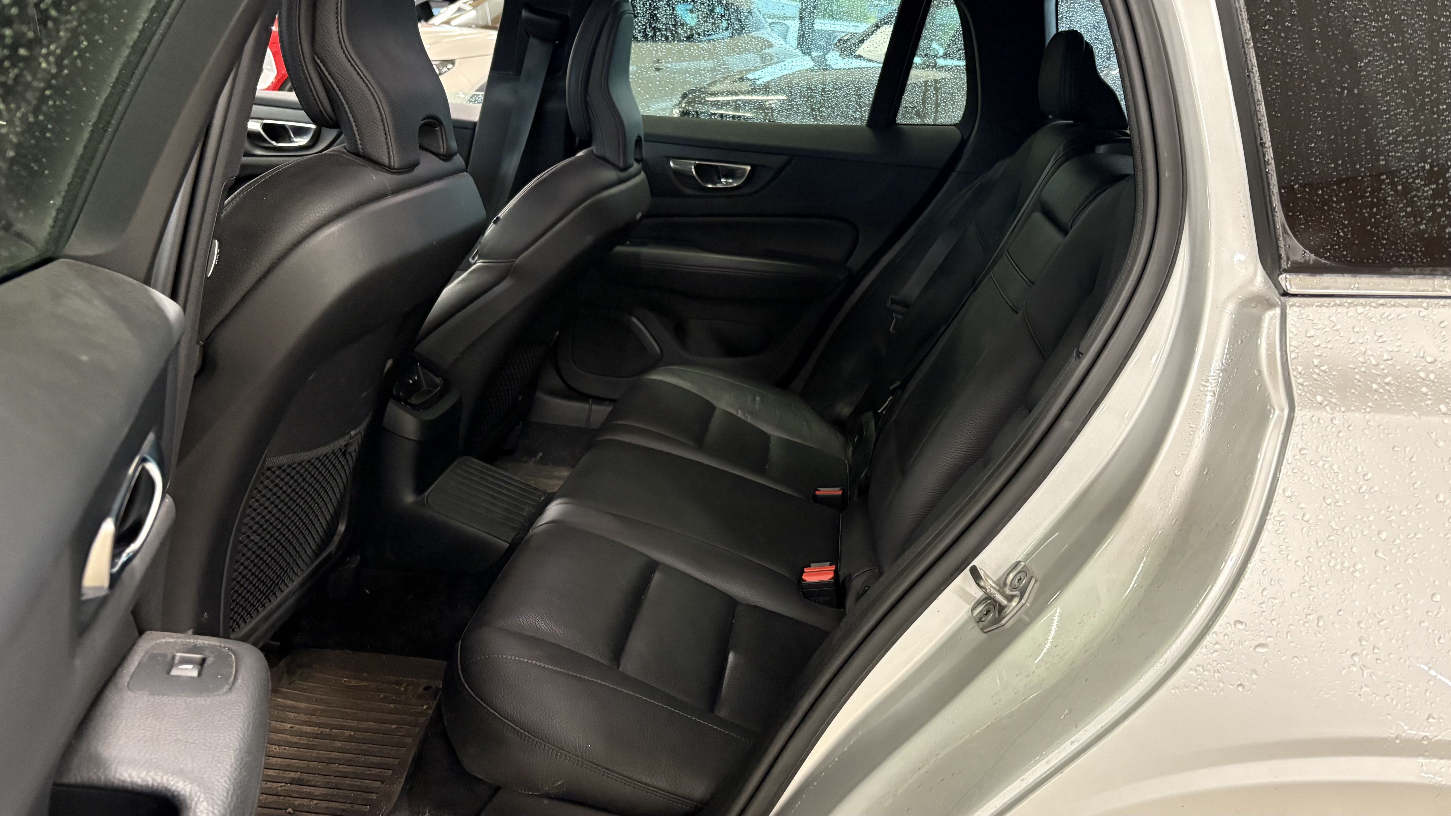 Volvo V60 T8 TwE AWD Inscription aut 2021, photo 7/21