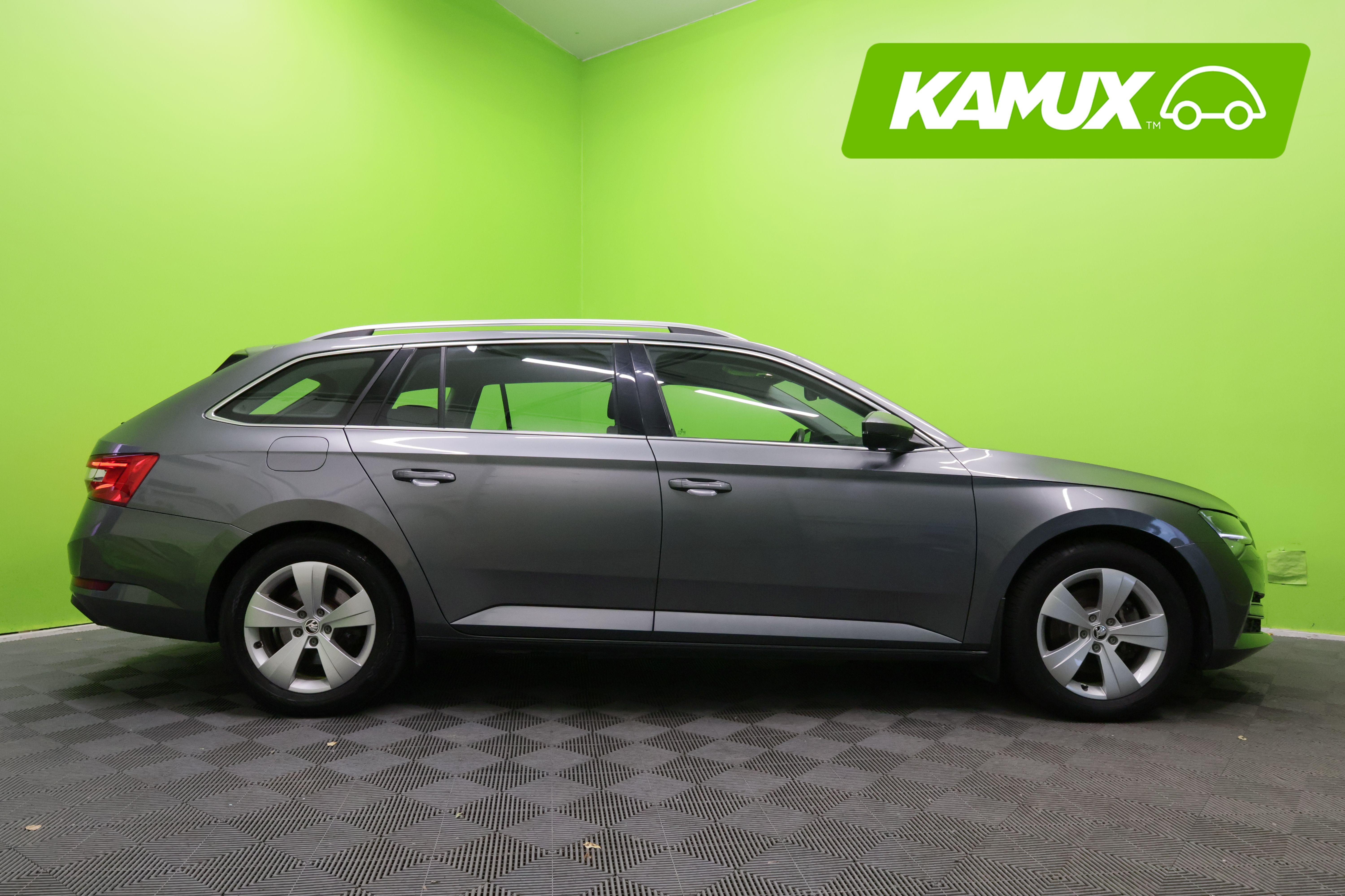 Skoda Superb 2022, kuva 3/21