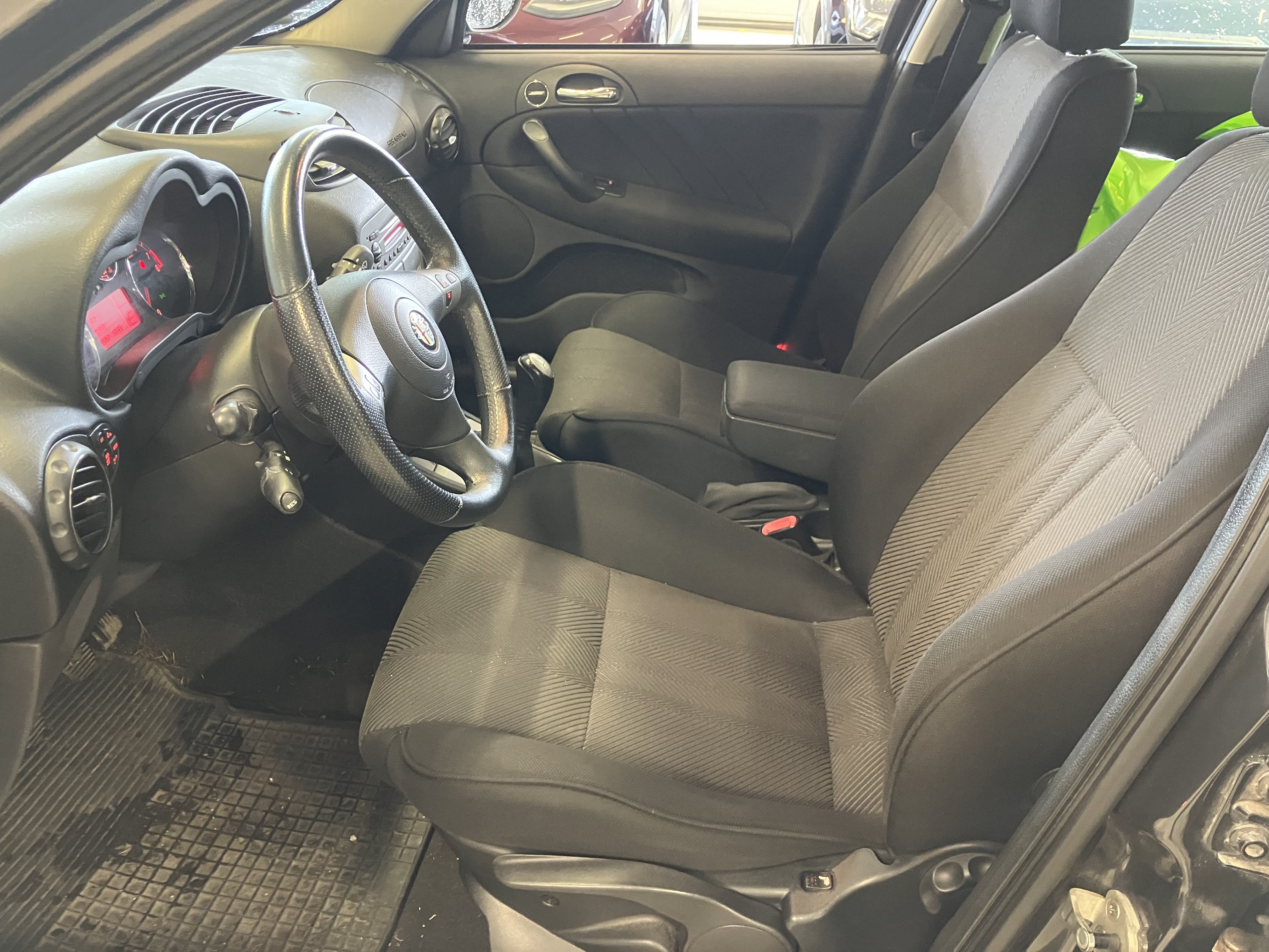 Alfa Romeo 147 2007, photo 5/6