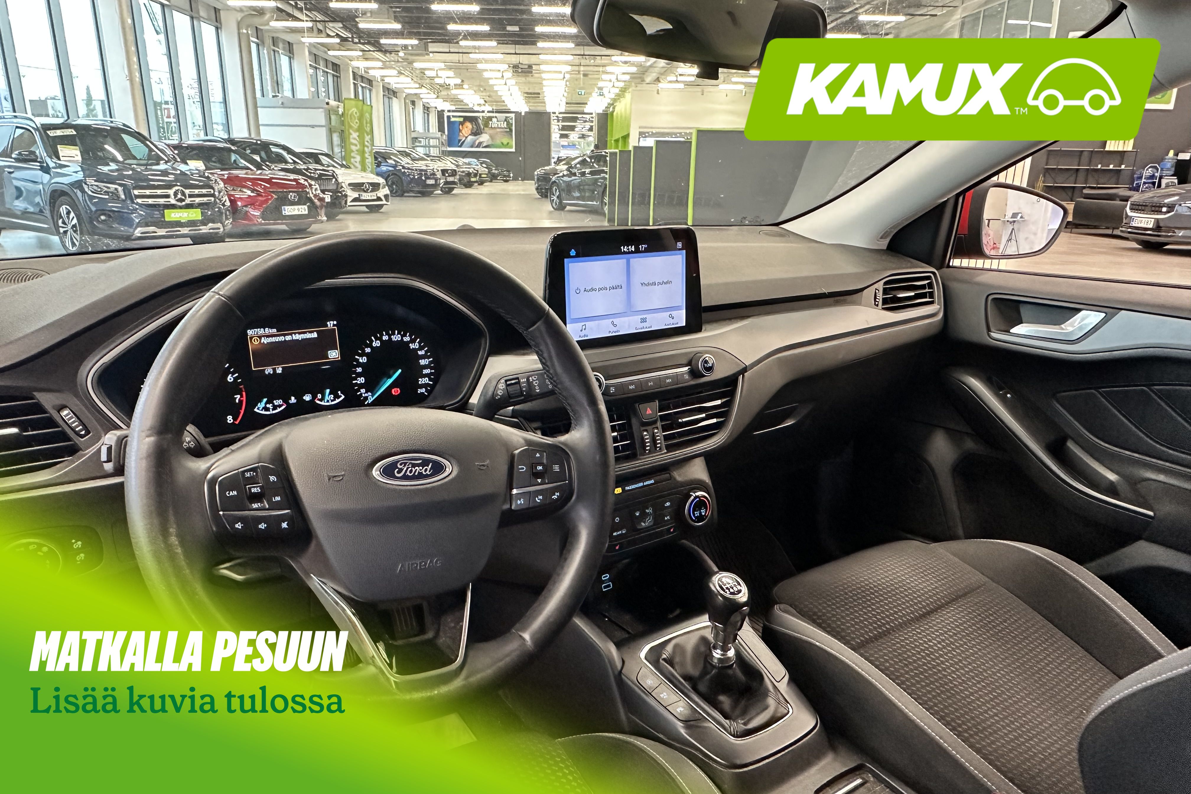 Ford Focus 2022, photo 3/4