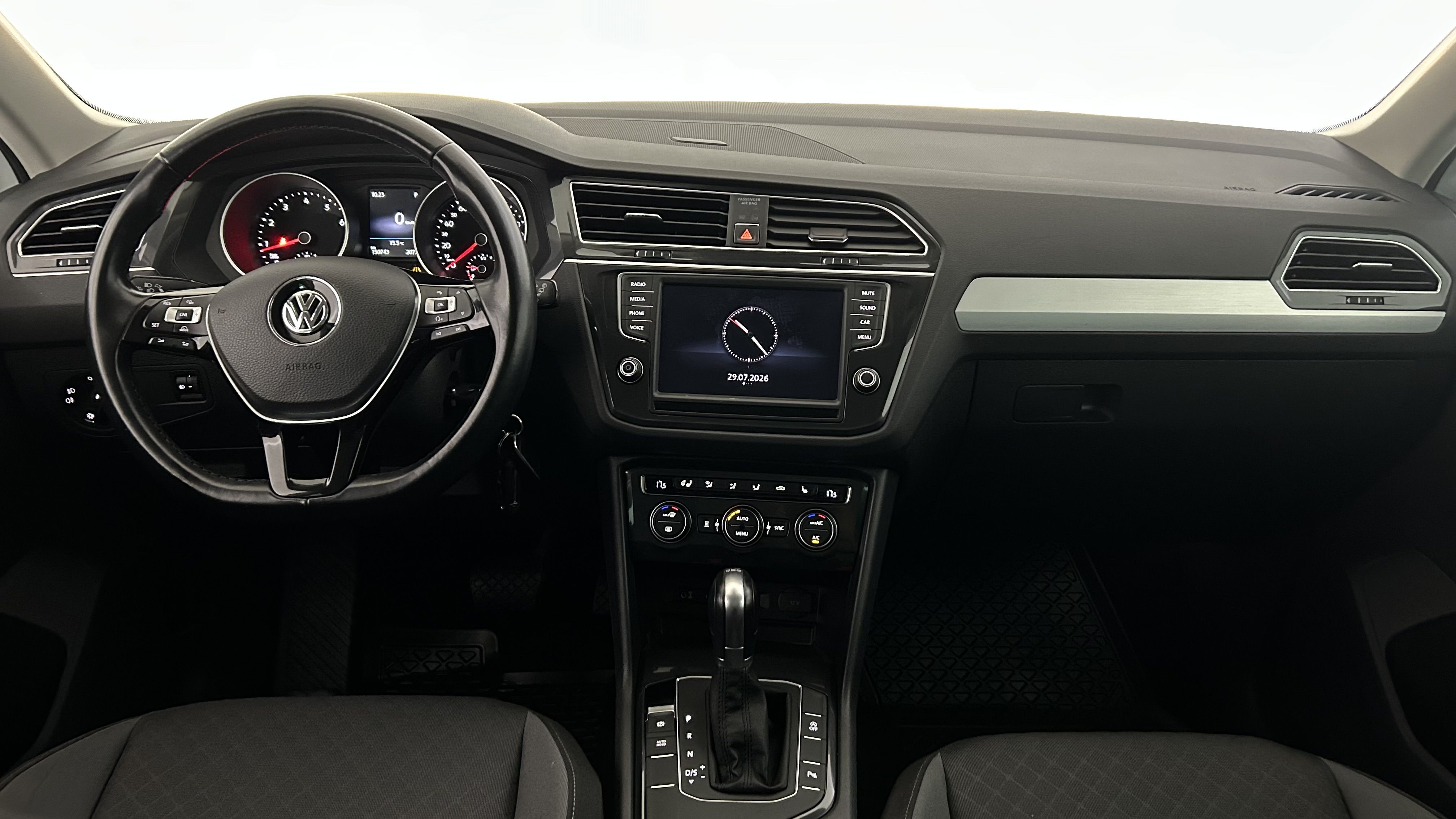 Volkswagen Tiguan 2017, kuva 7/26