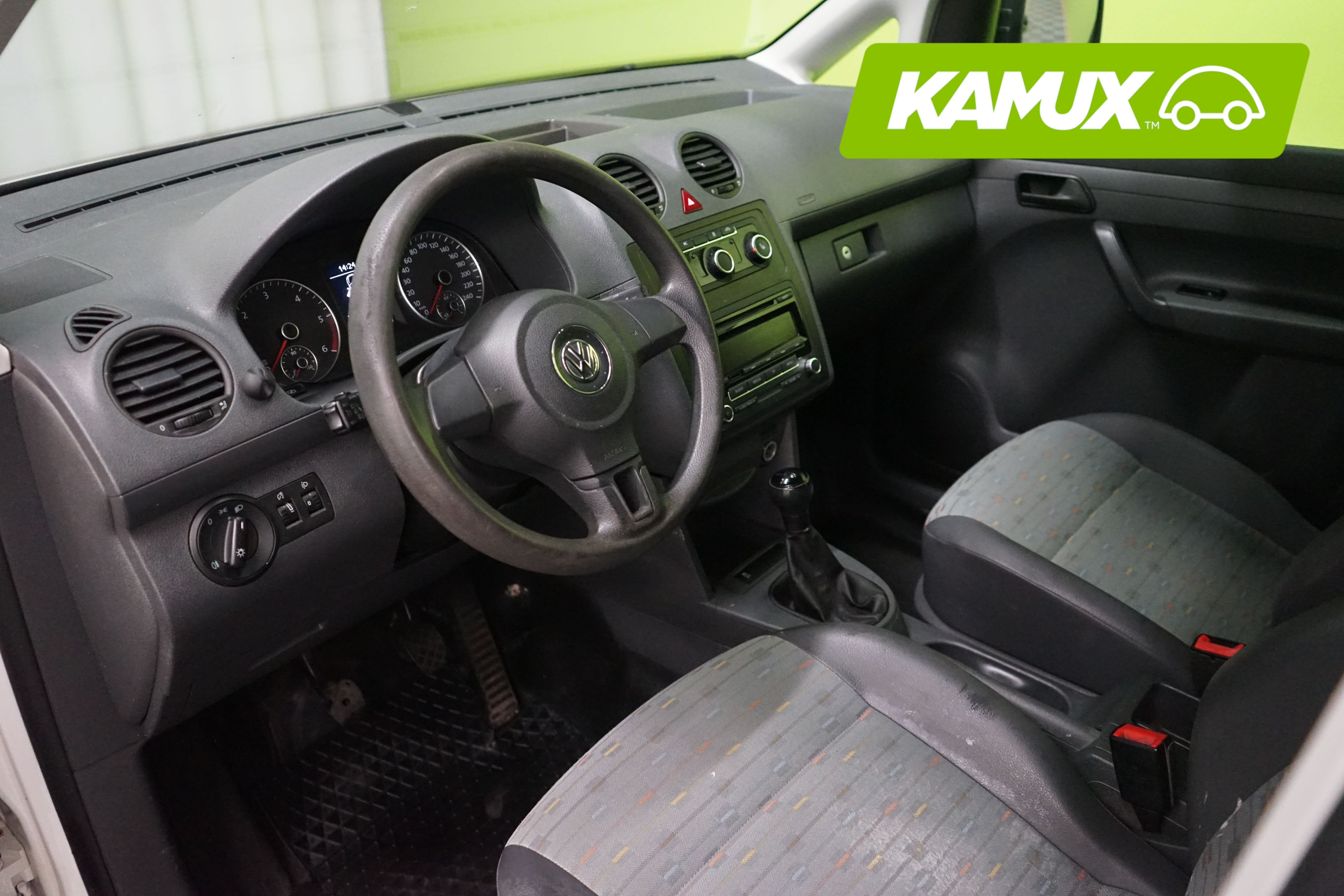 Volkswagen Caddy 1.6 TDI 2012, photo 6/15