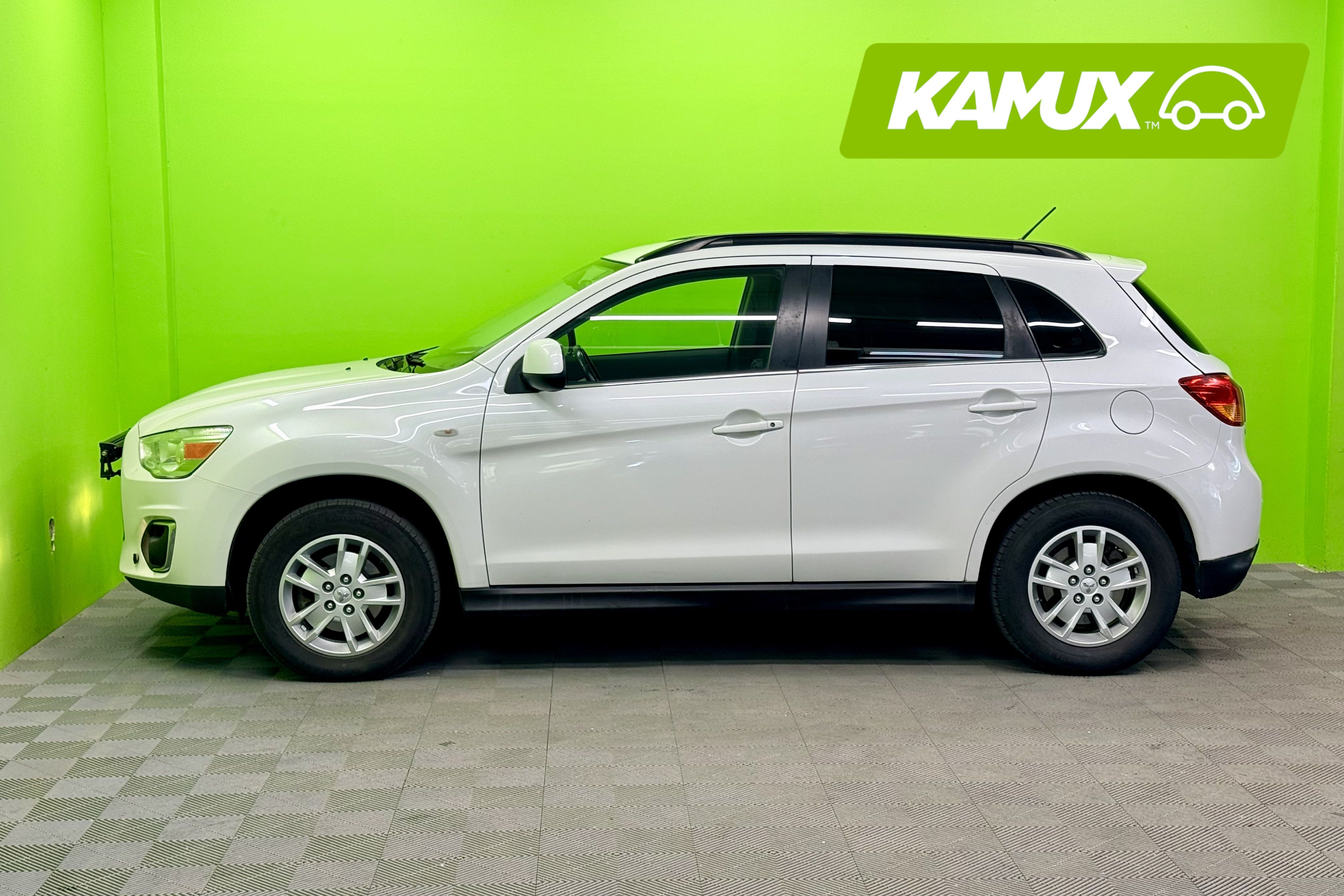 Mitsubishi ASX 2,2 Di-D EXE 4WD 6AT 2017, photo 4/19