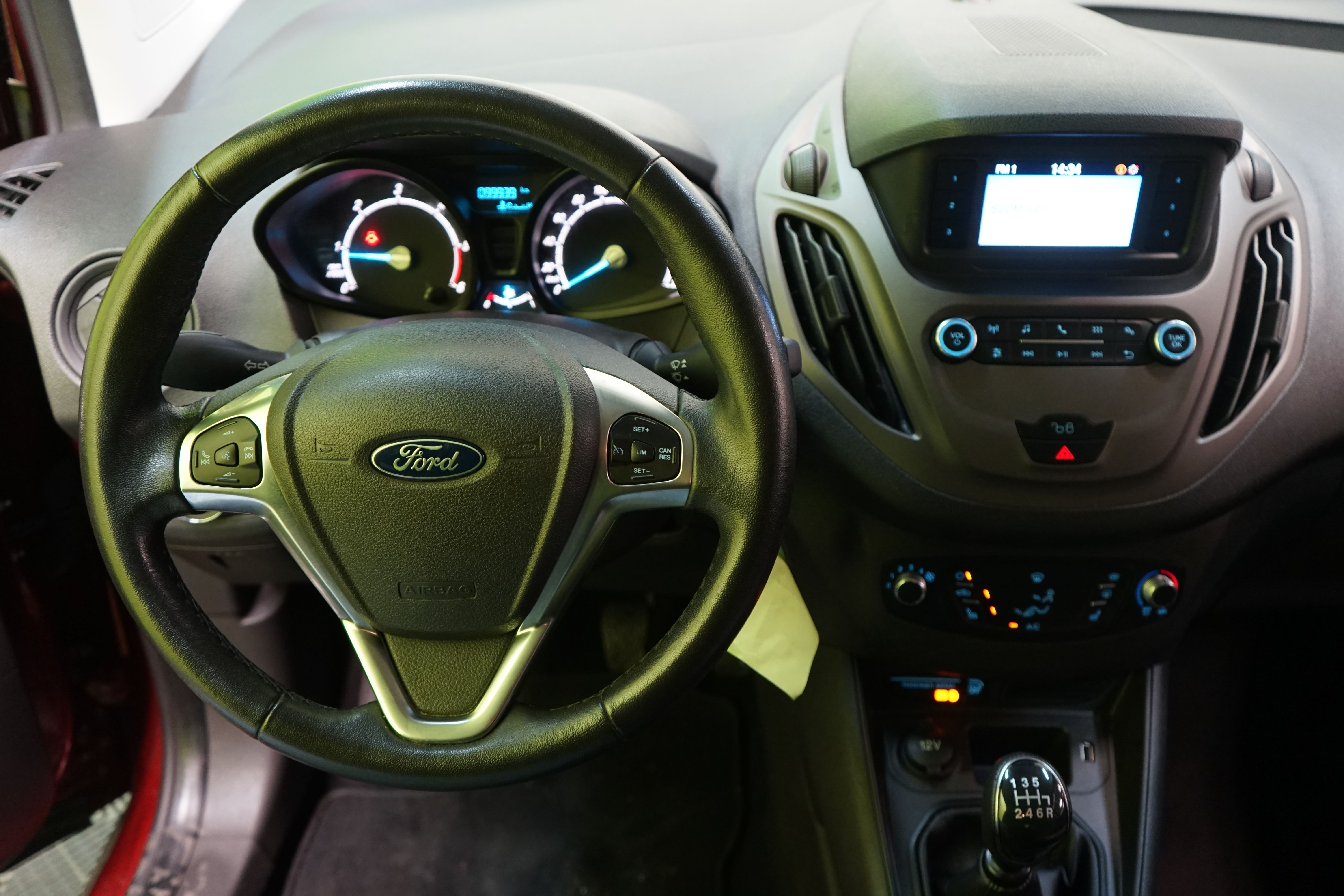 Ford Tourneo Courier 2019, kuva 6/28