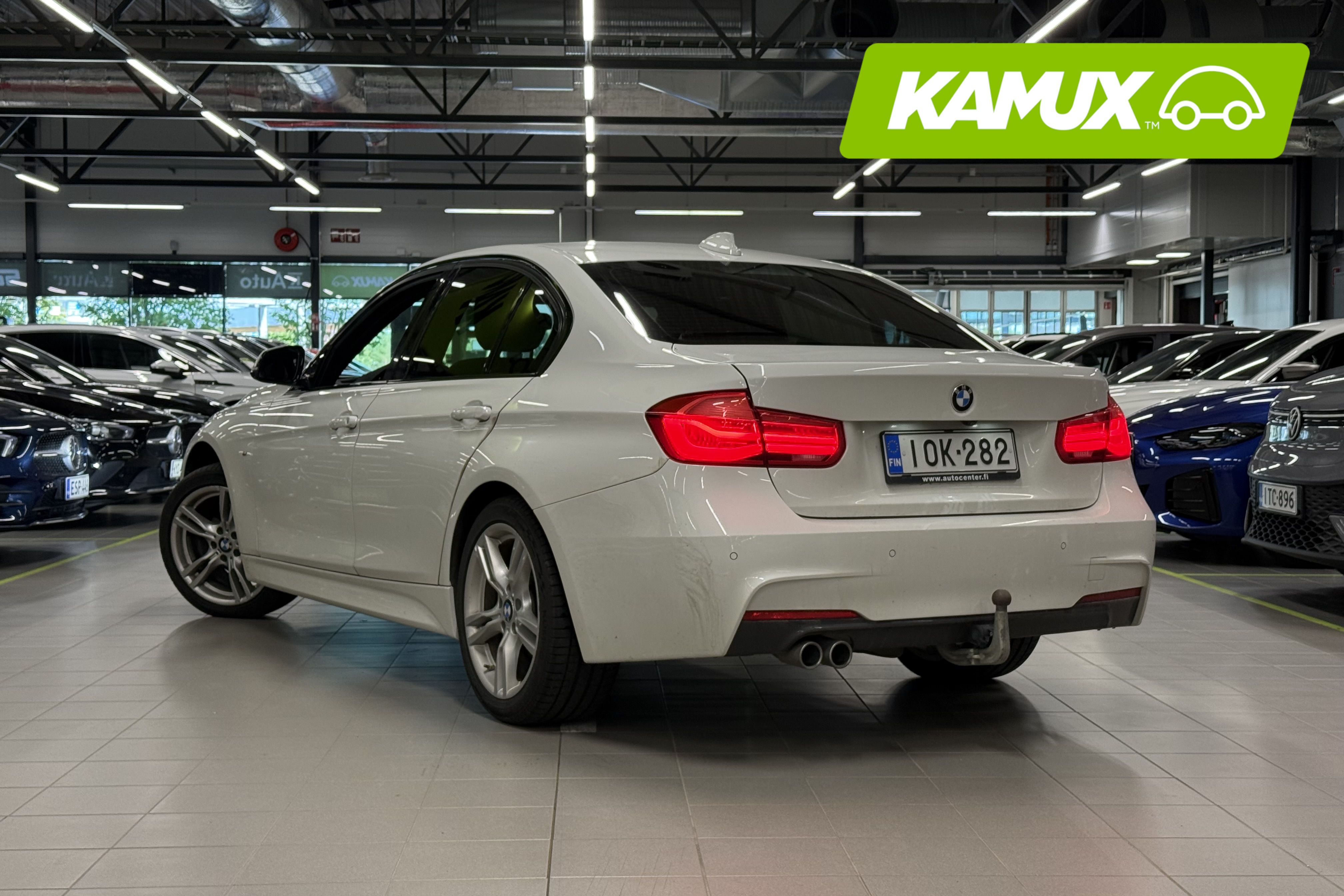 BMW 320 2019, photo 2/14