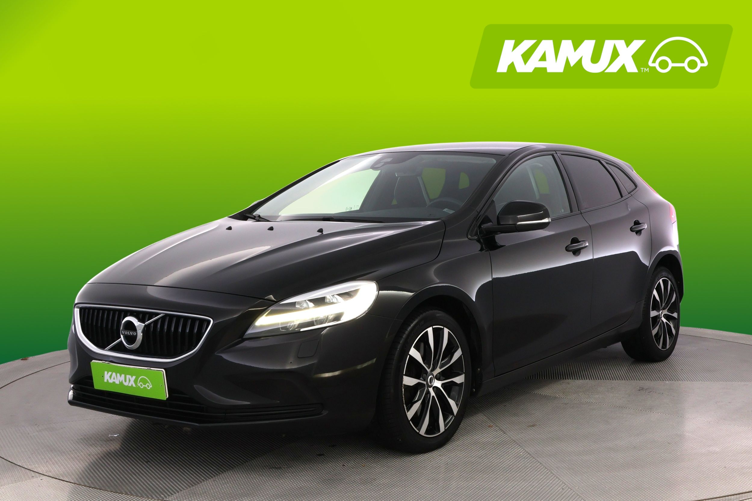 Volvo V40 2019, photo 5/21