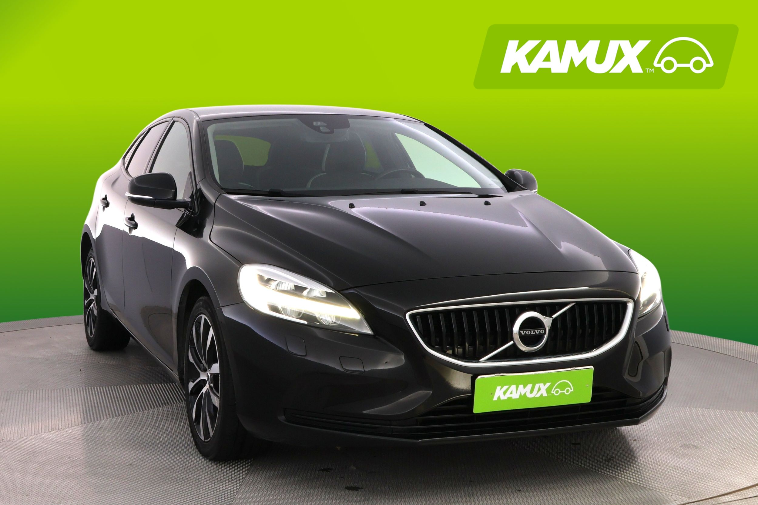 Volvo V40 2019, photo 6/21