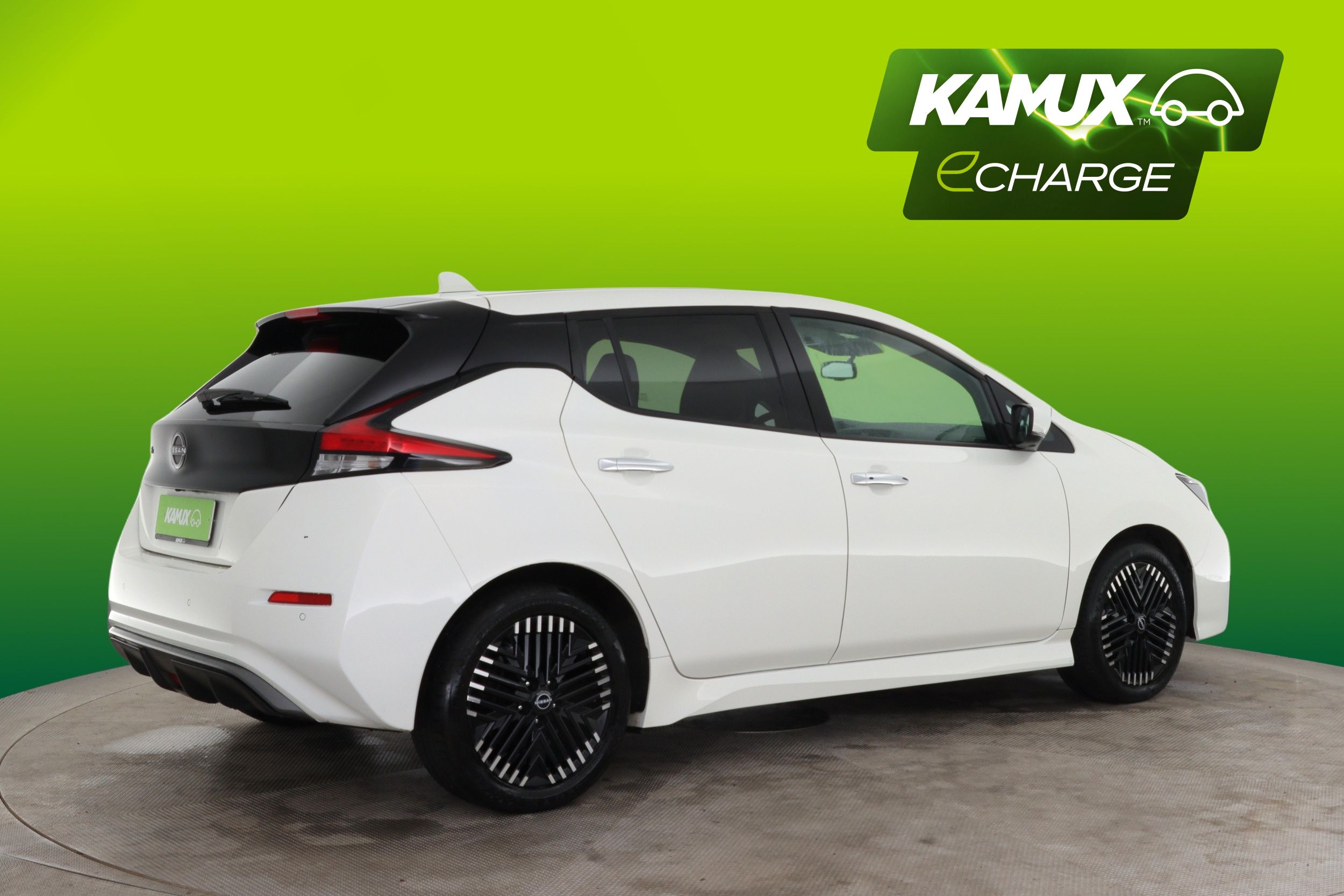 Nissan Leaf N-Connecta 40 kWh 2023, photo 2/31