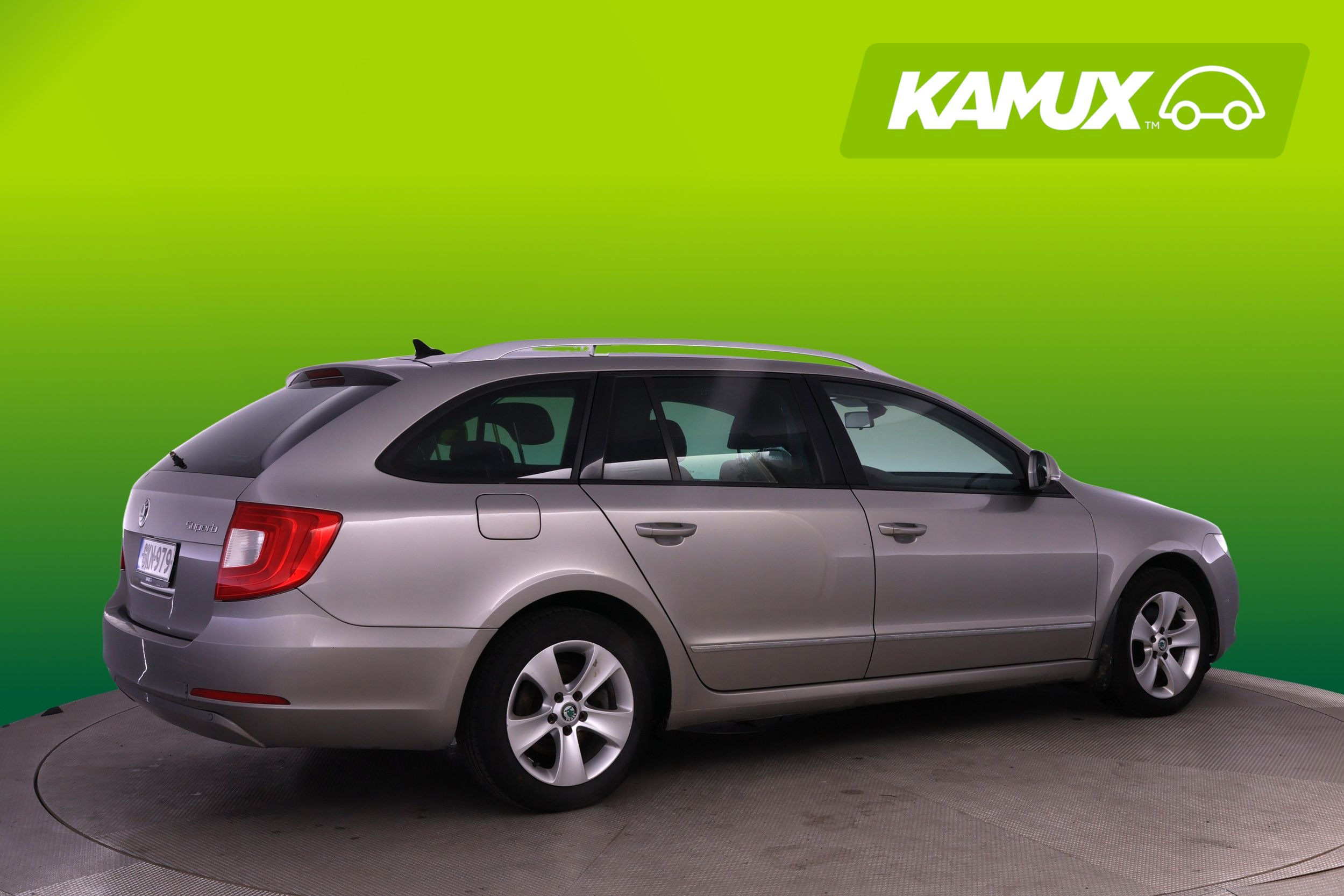 Skoda Superb 2012, kuva 2/51
