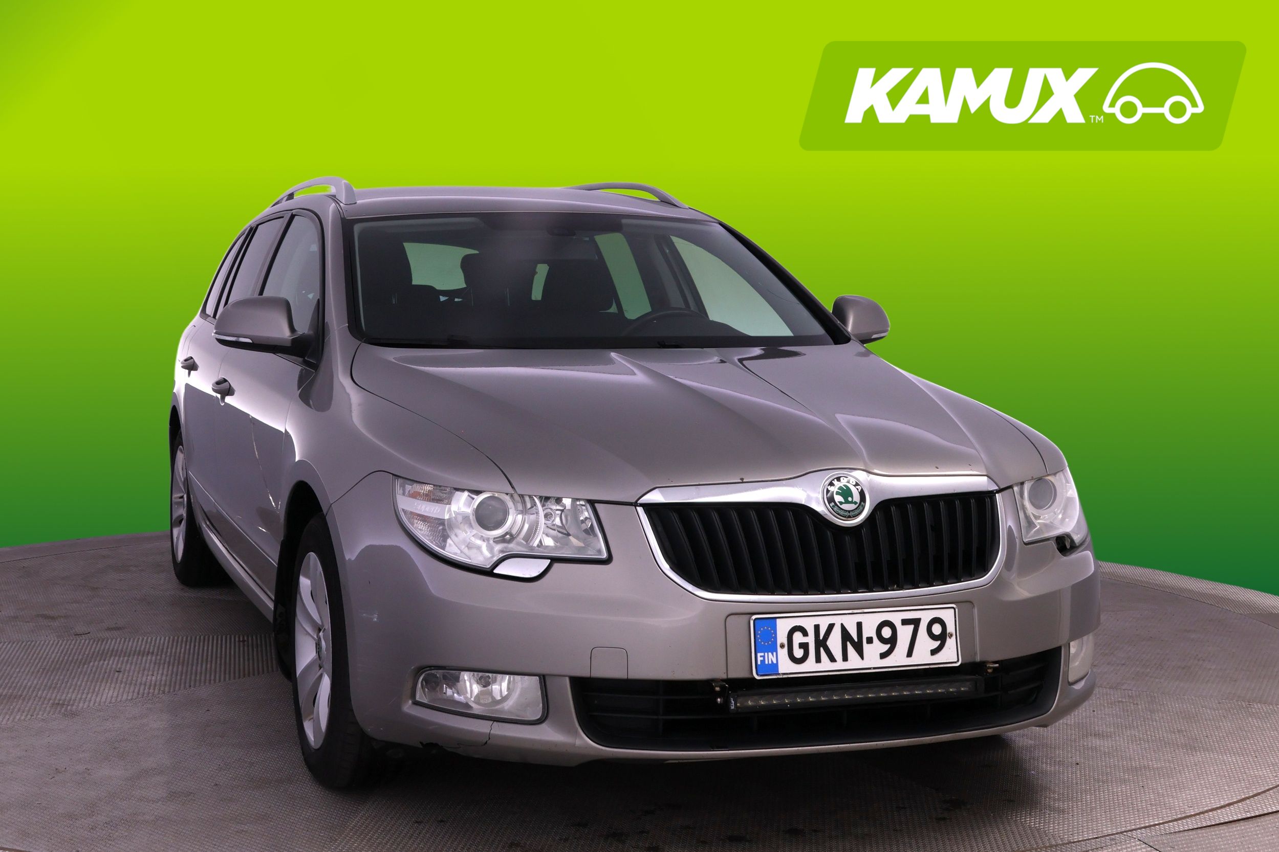 Skoda Superb 2012, kuva 6/51
