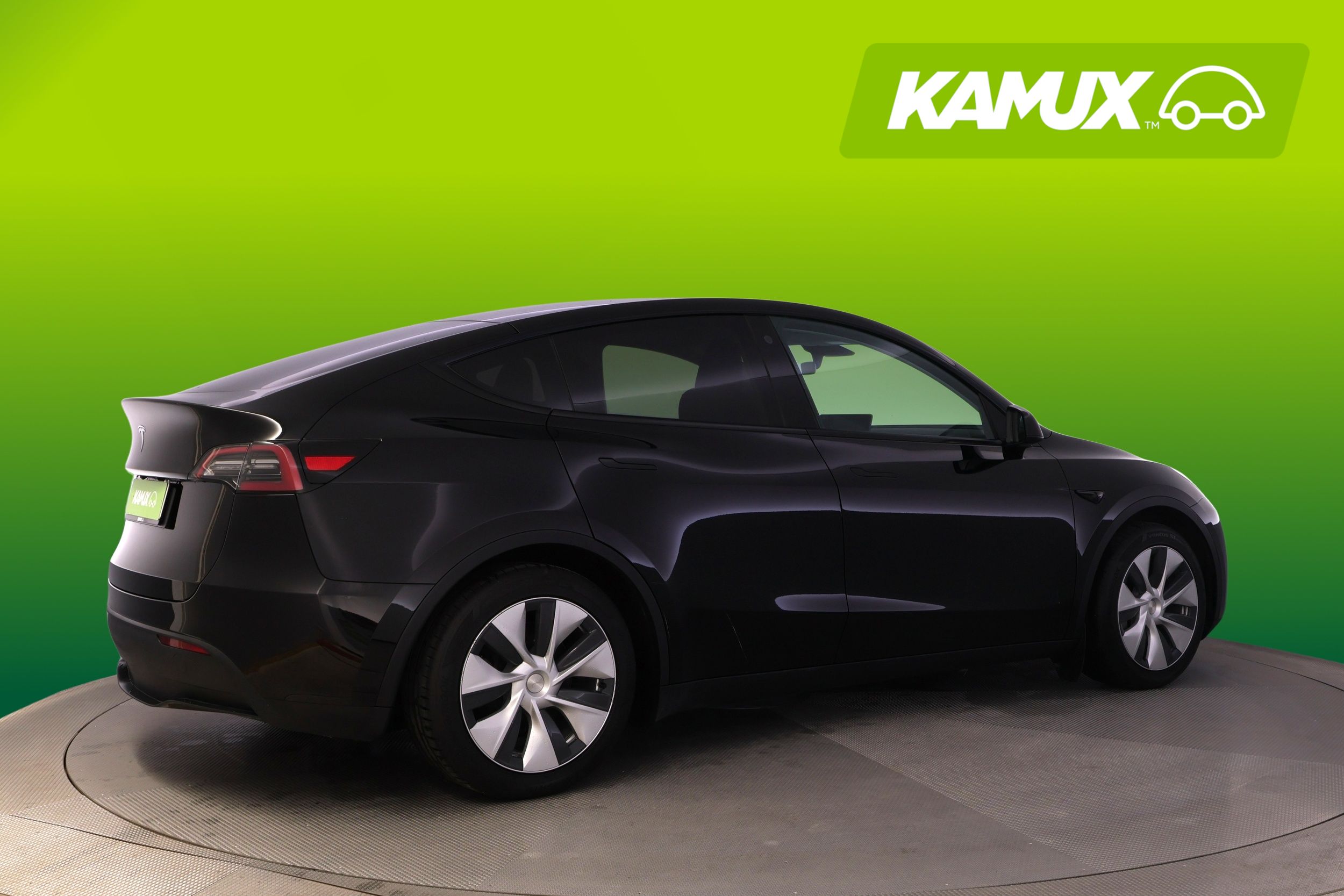 Tesla Model Y RWD 60 kWh 2023, photo 2/25