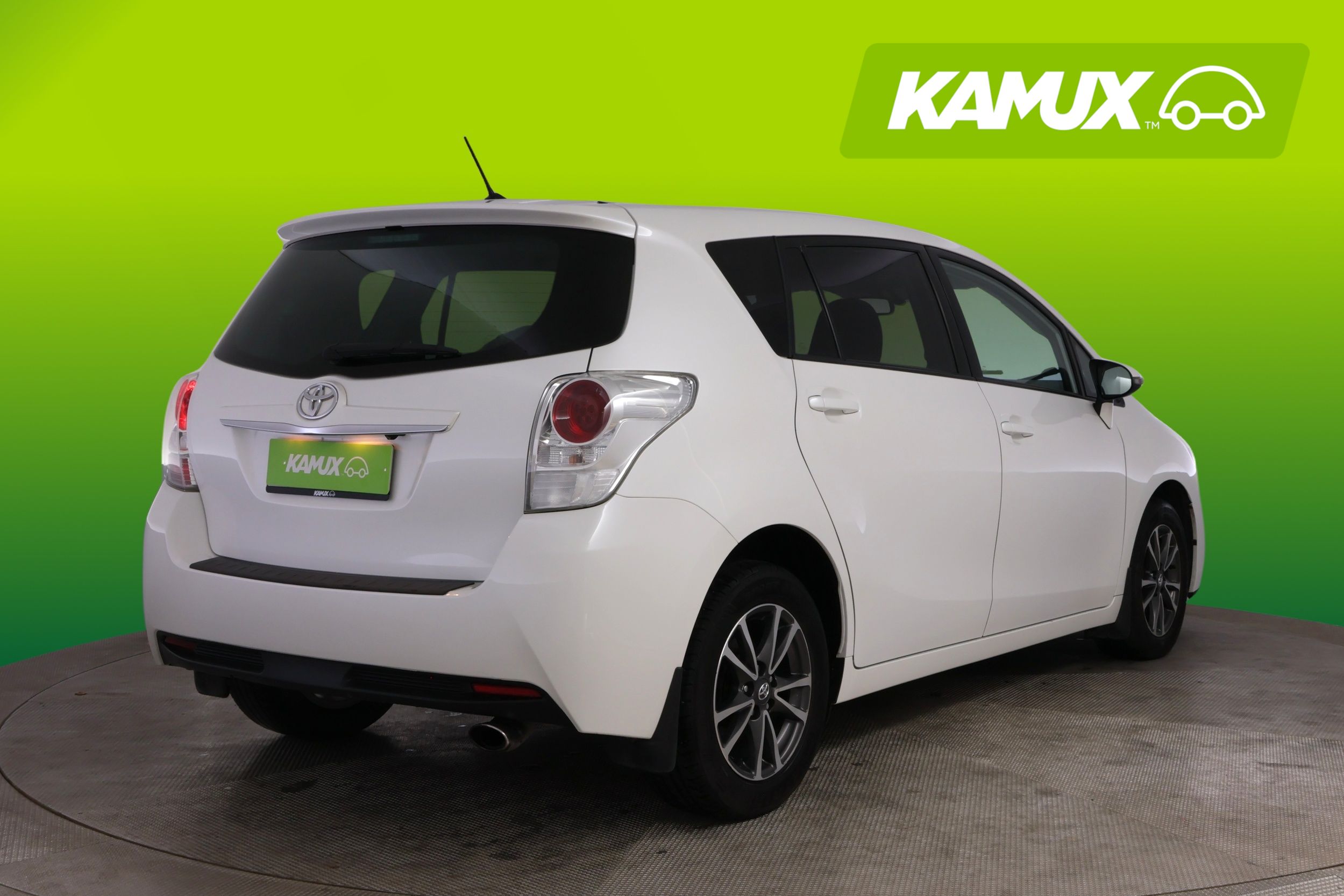 Toyota Verso 1,8 Valvematic Active 2014, photo 3/25