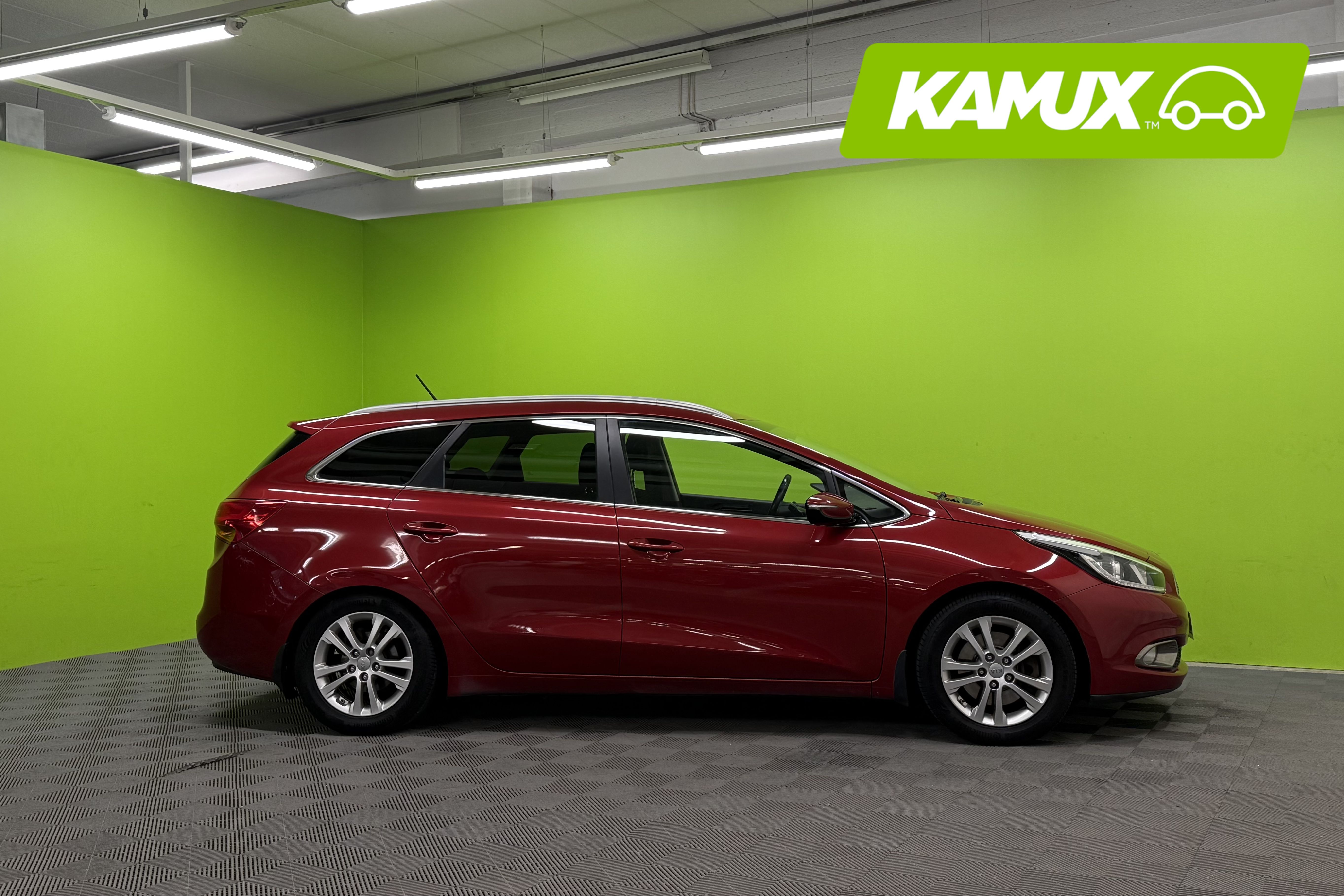 Kia Ceed 1,6 ISG EX SW EcoDynamics 2015, kuva 2/23