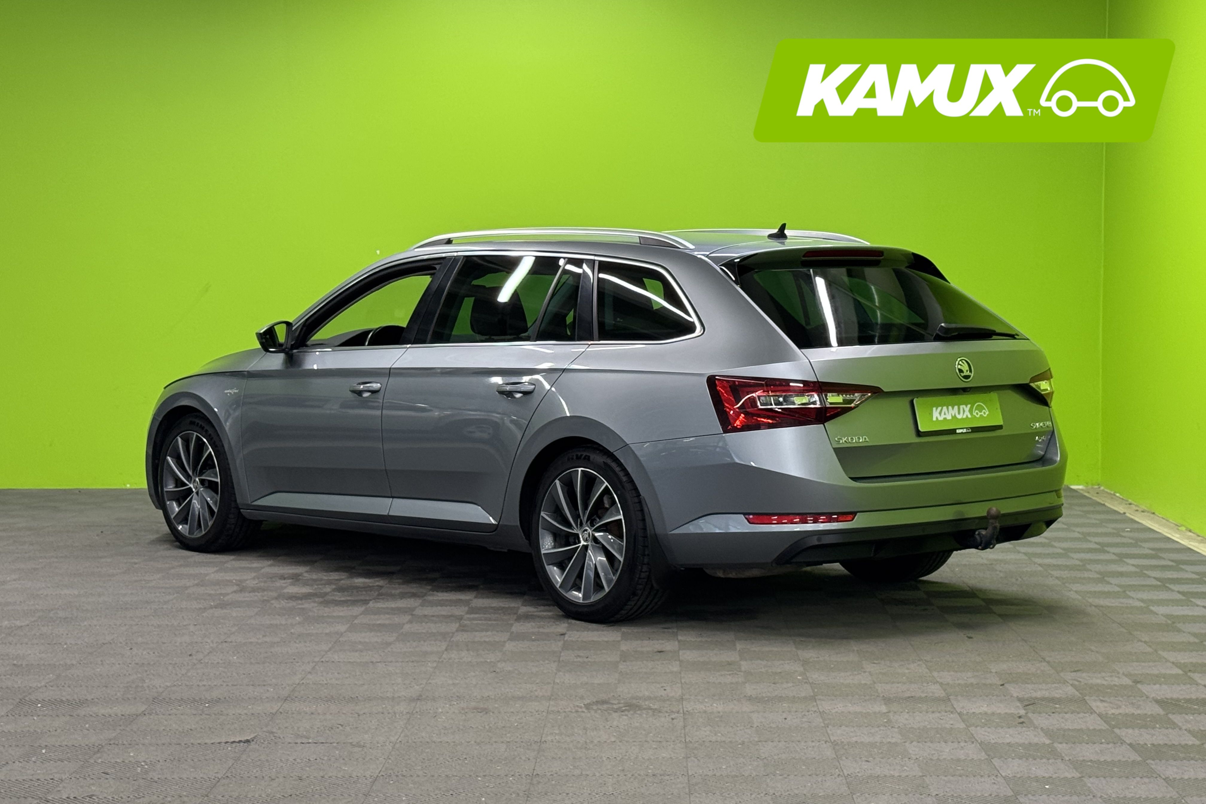 Skoda Superb 2019, kuva 4/20