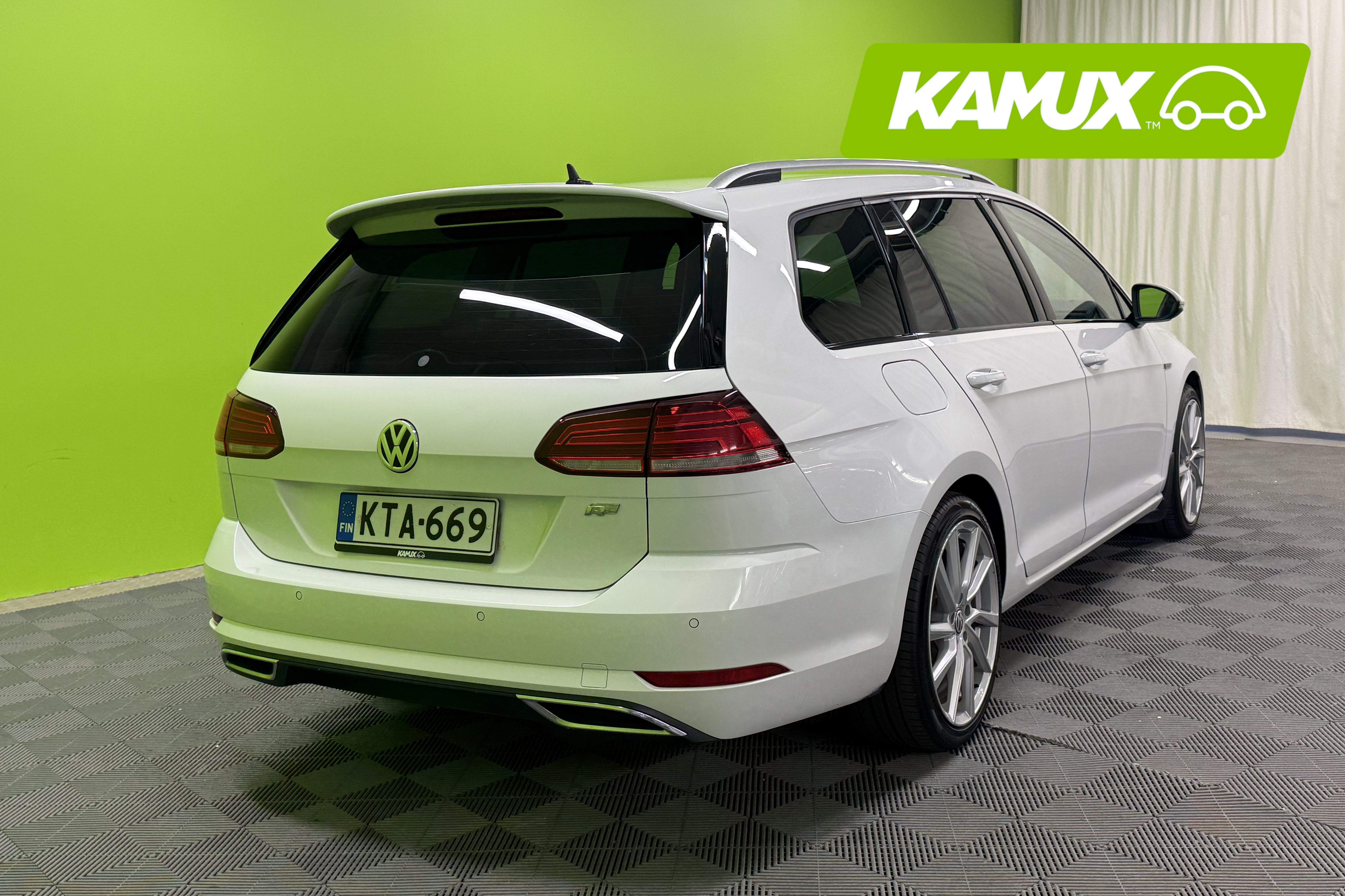 Volkswagen Golf 2018, kuva 3/27