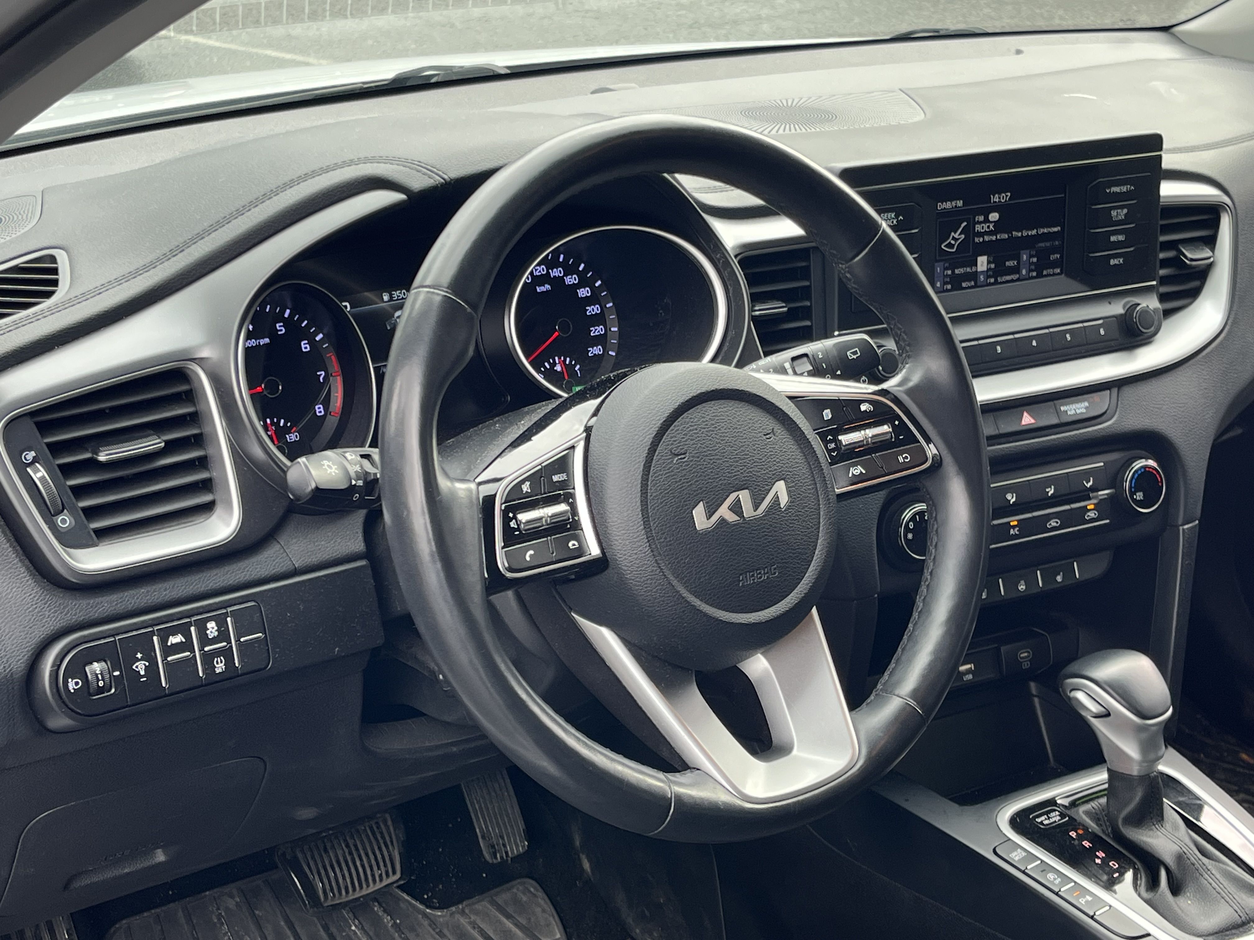 Kia Ceed 2023, kuva 7/8