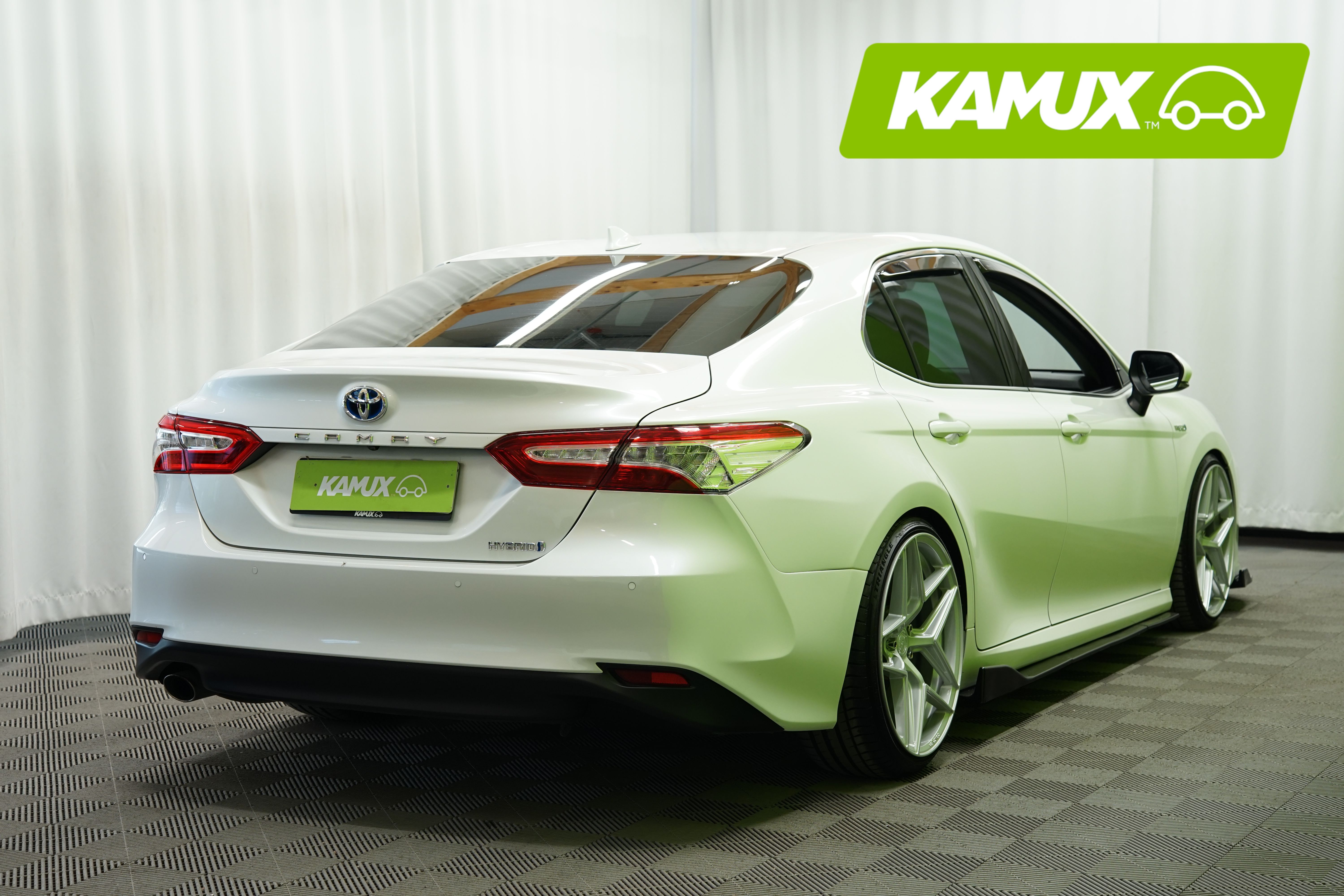 Toyota Camry 2,5 Hybrid Premium 2020, photo 3/21