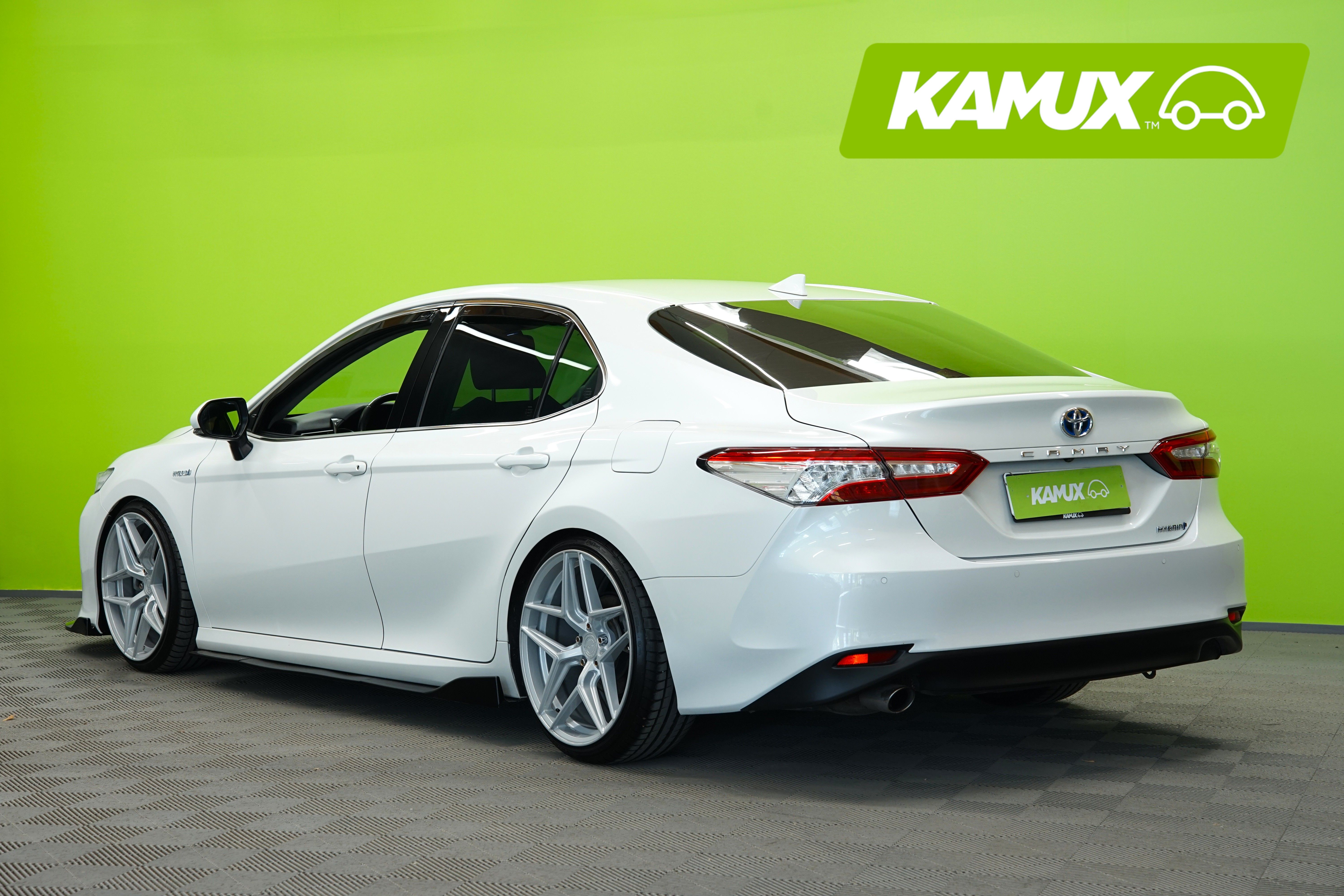 Toyota Camry 2,5 Hybrid Premium 2020, photo 4/21