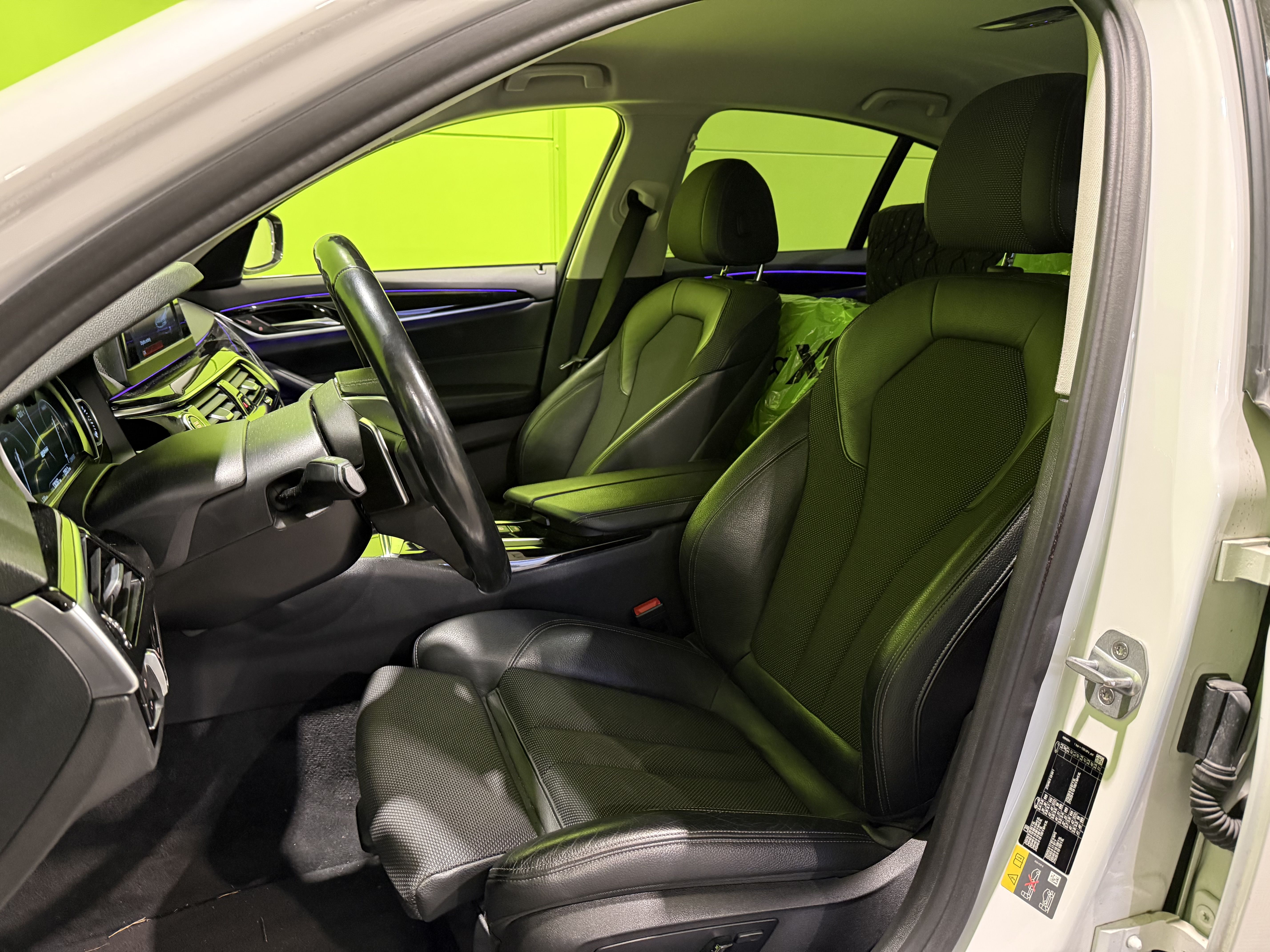 BMW 530 2019, kuva 2/6