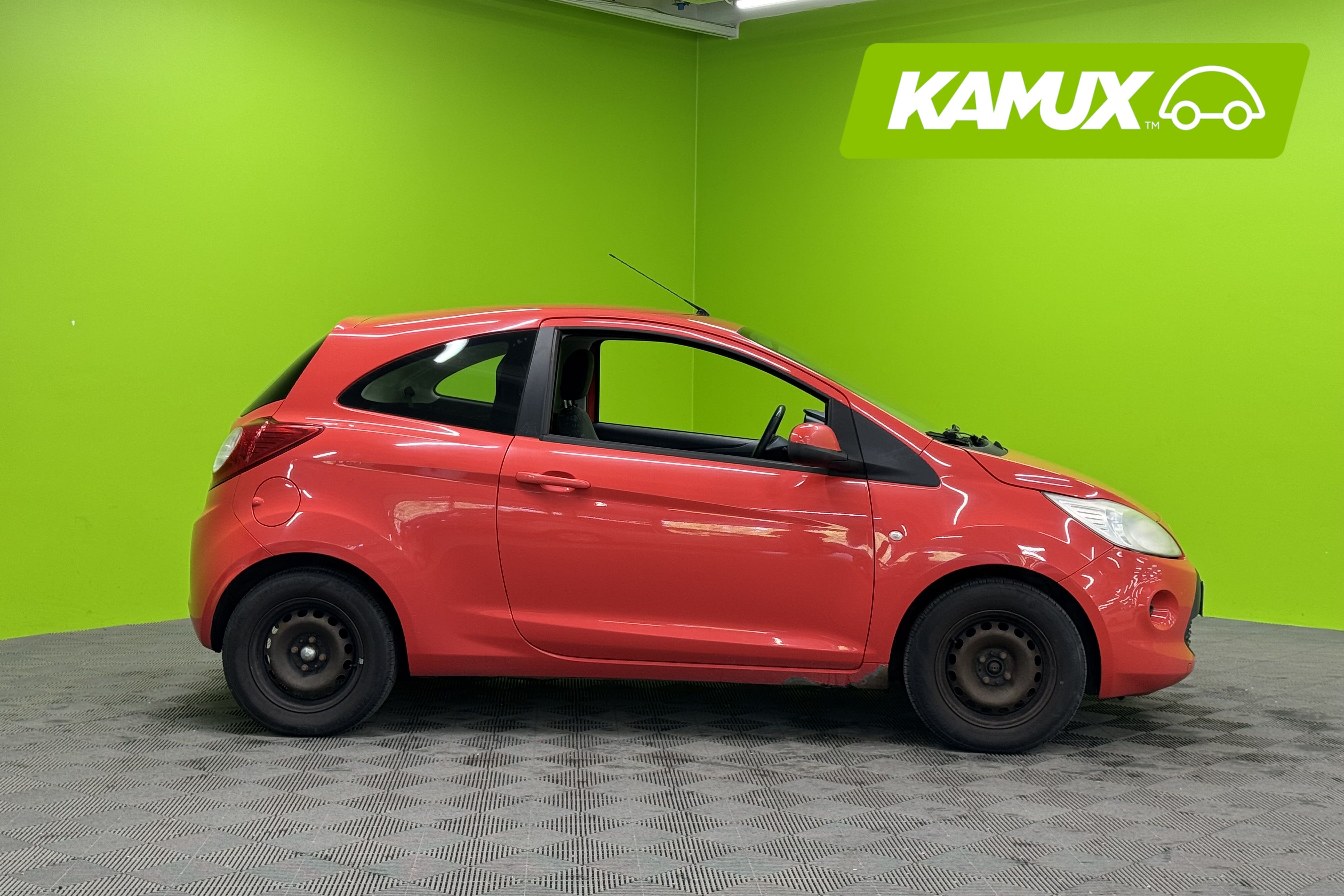 Ford Ka 1,2 69 hv Trend M5 3-ovinen 2010, kuva 2/15
