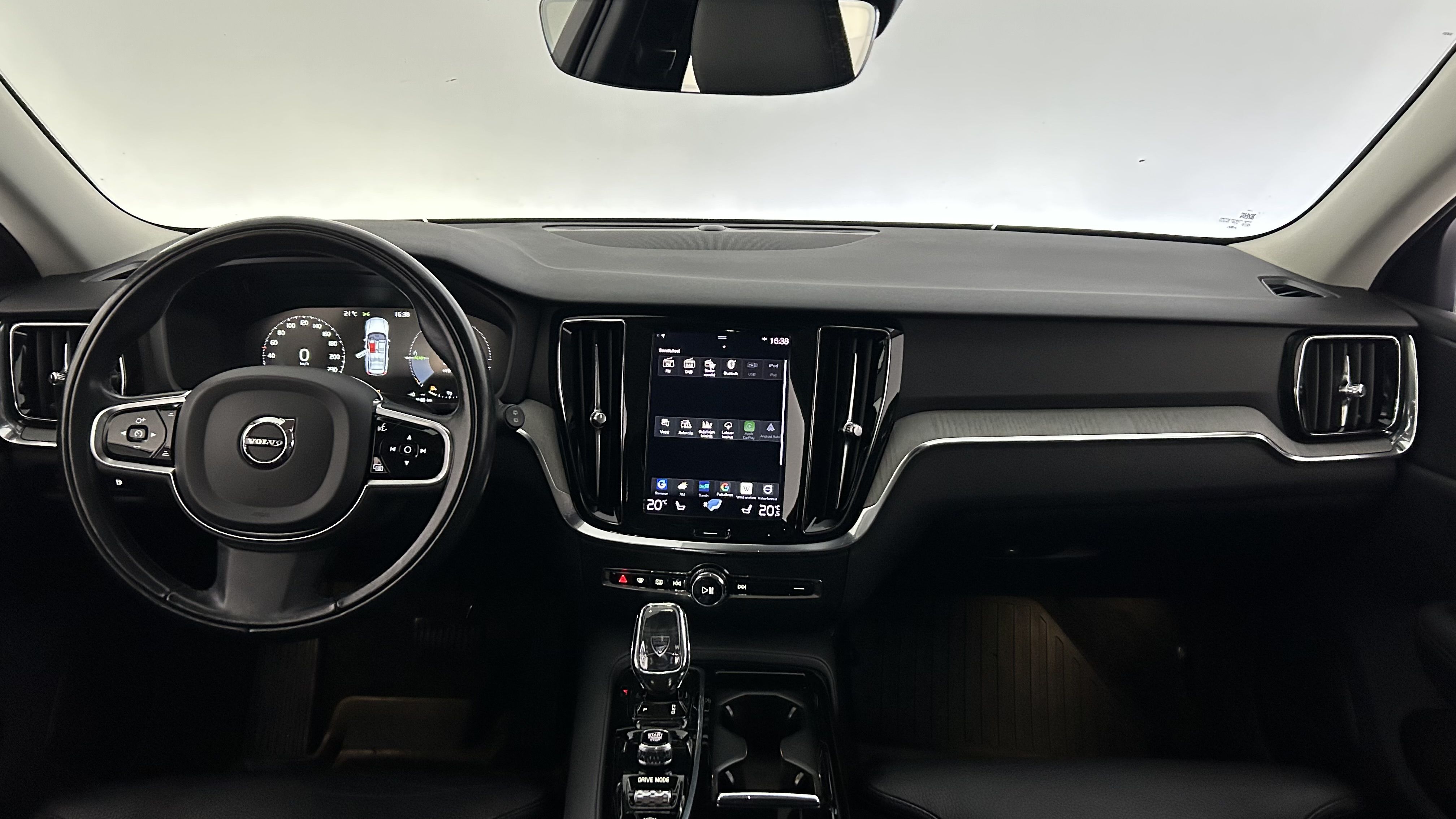Volvo V60 T8 TwE AWD Inscription aut 2021, kuva 7/29