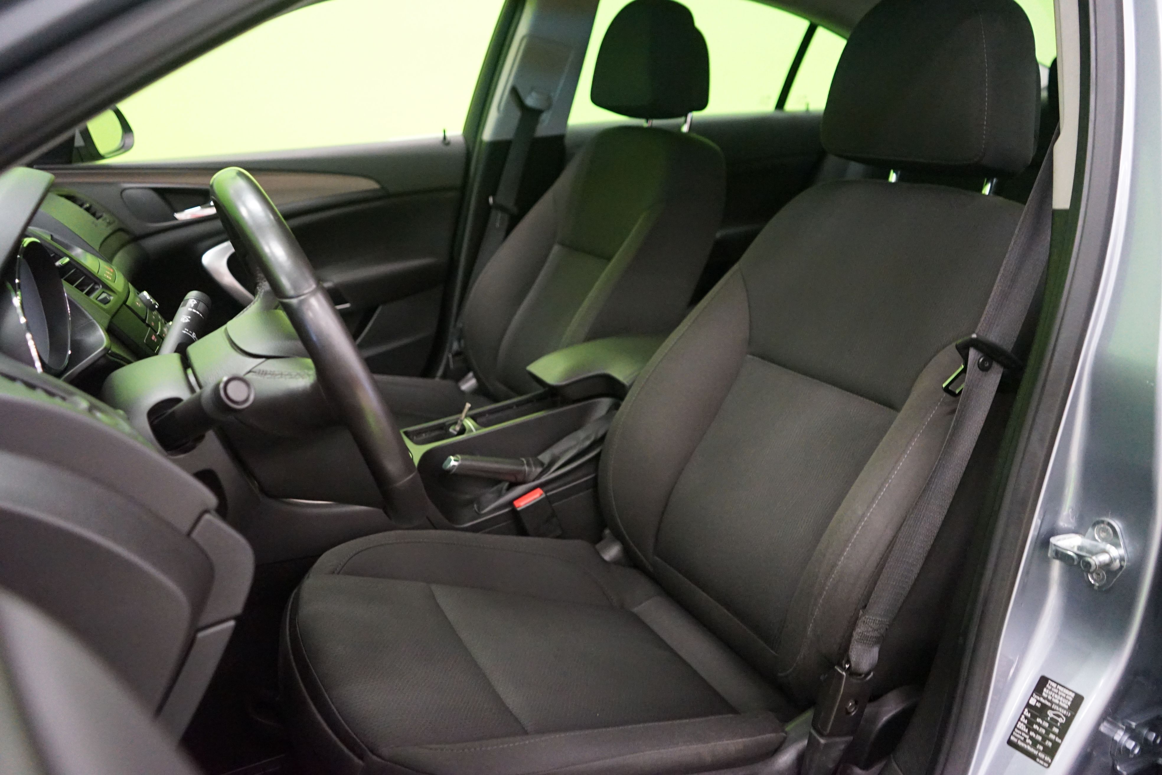 Opel Insignia 2009, photo 7/18