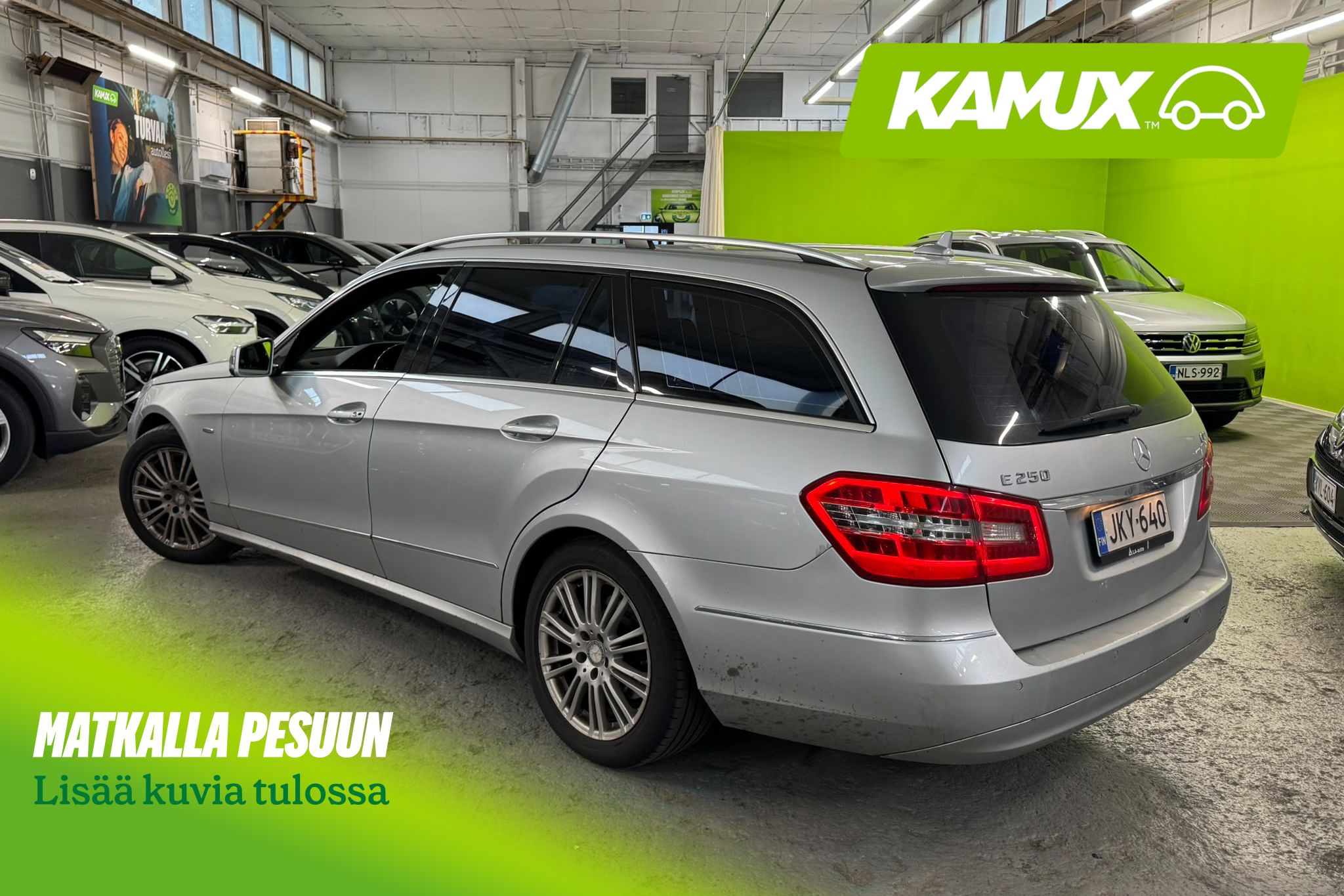 Mercedes-Benz E 2011, photo 2/6