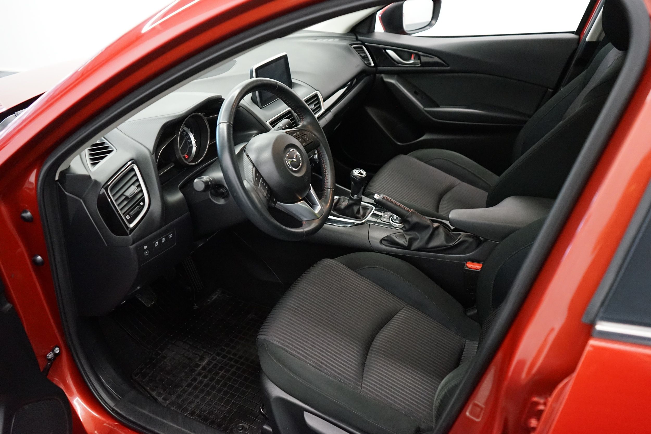 Mazda 3 2015, kuva 5/20