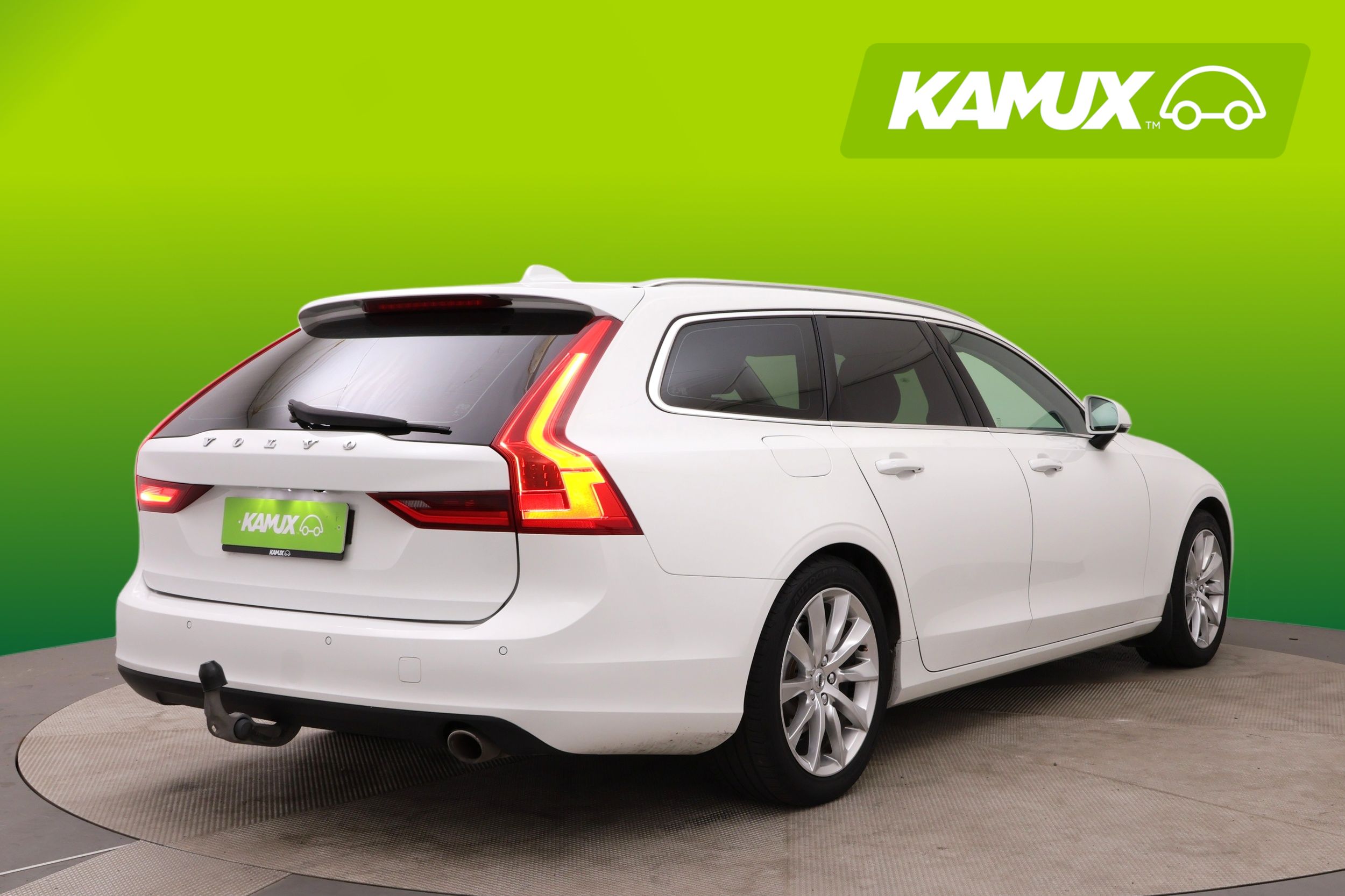 Volvo V90 D3 Momentum Aut. 2017, photo 3/22