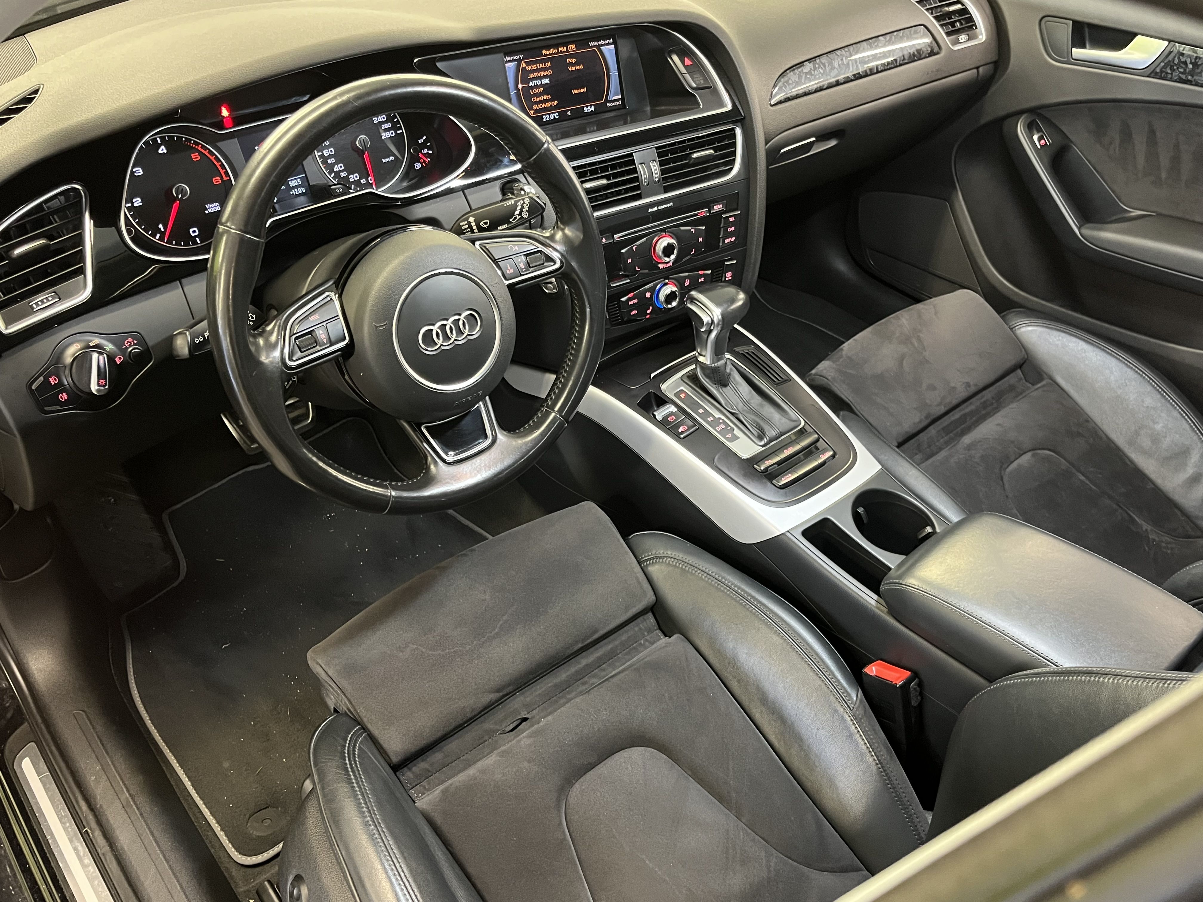 Audi A4 2015, kuva 5/12