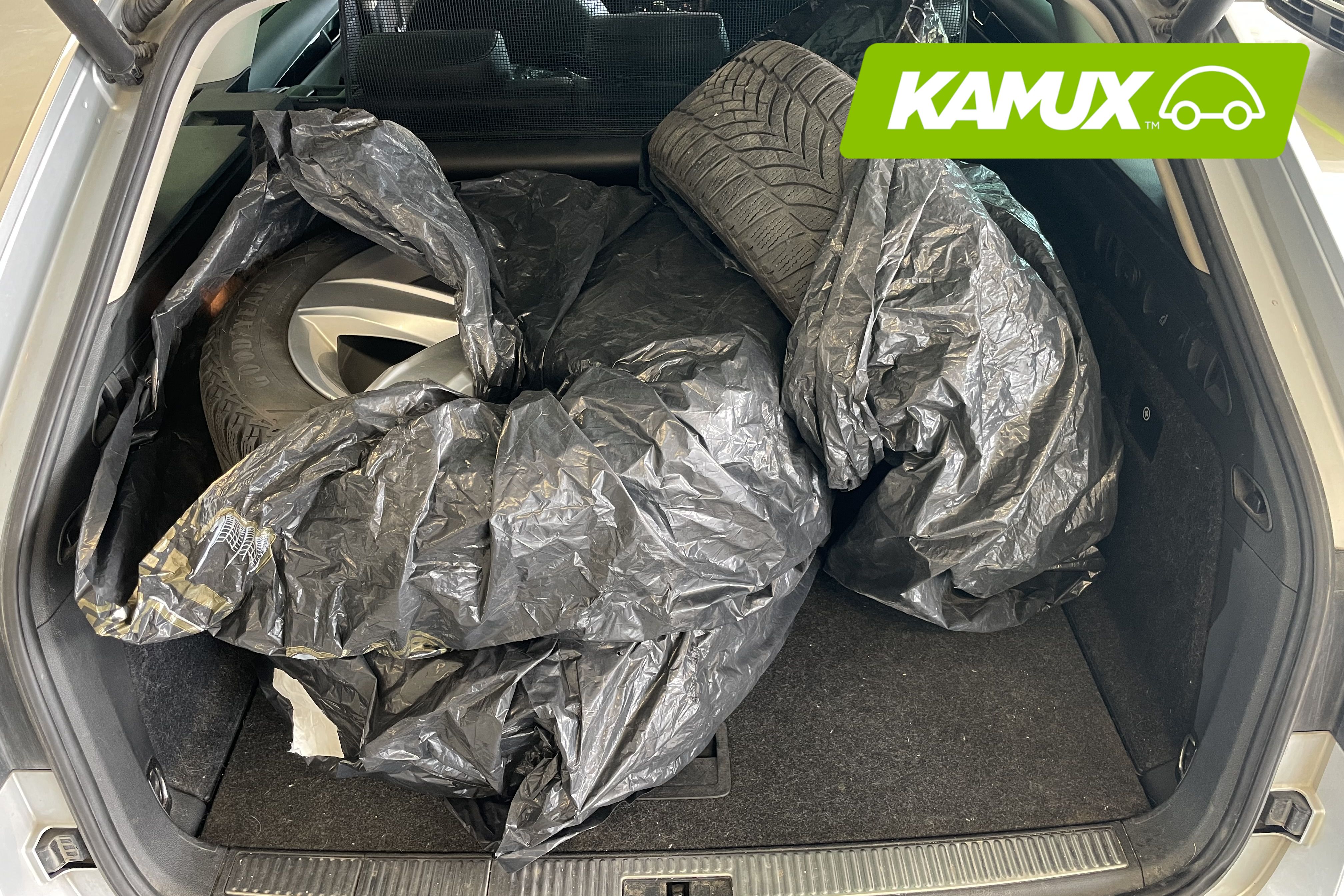 Skoda Superb Combi 2.0 TDI L&K 4x4 2017, kuva 6/17