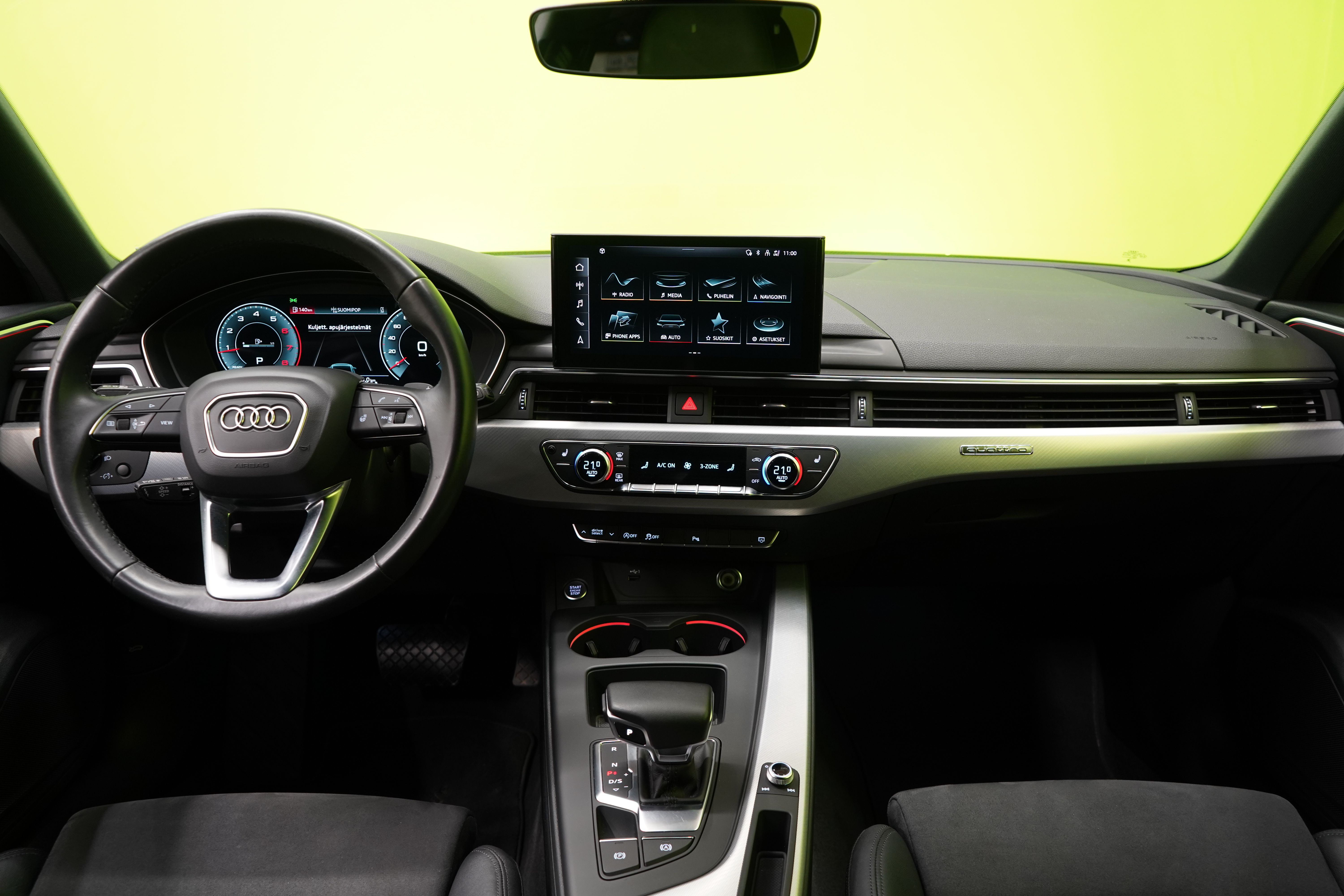 Audi A4 2023, kuva 7/30