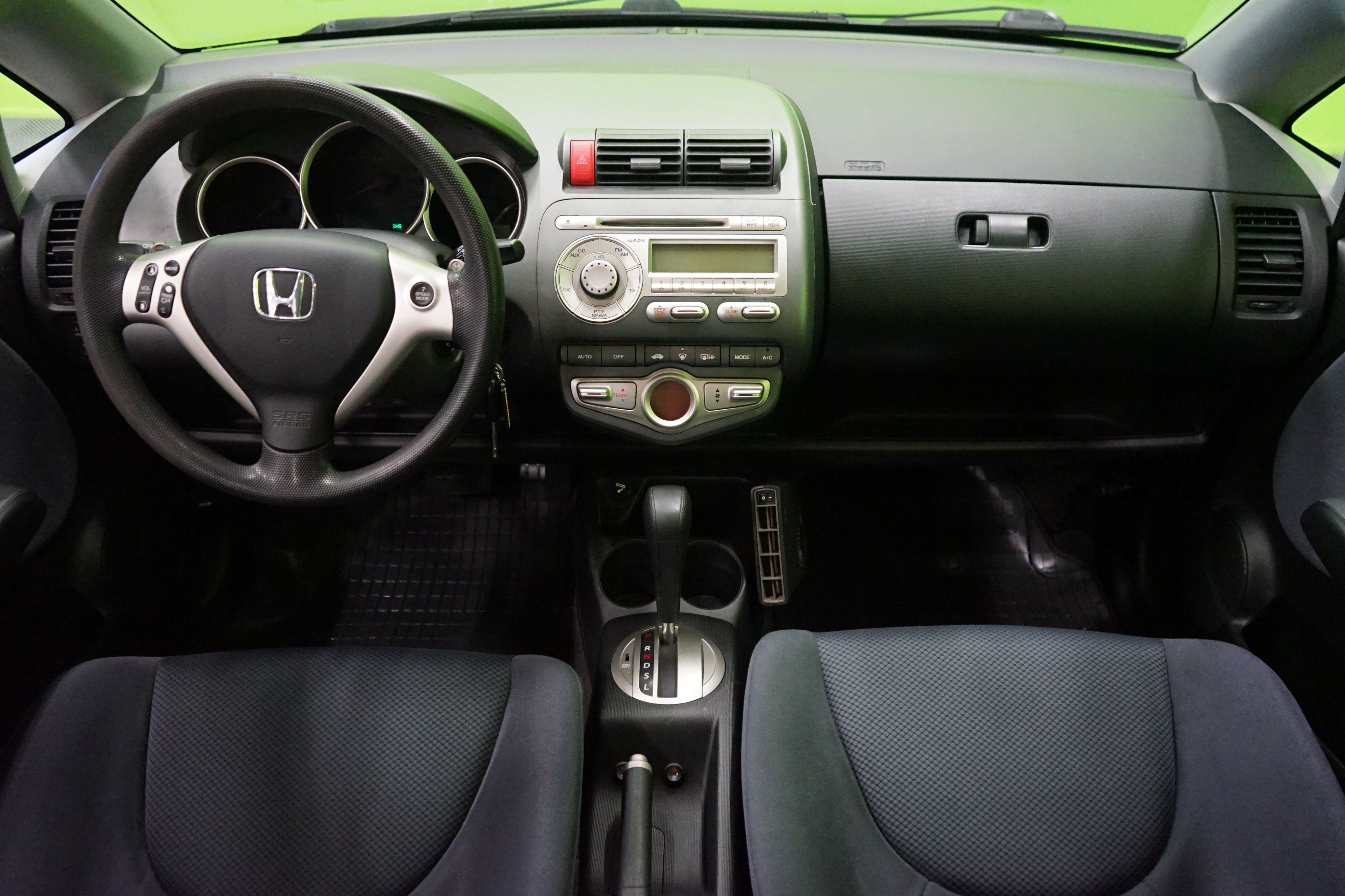 Honda Jazz 5D 1,4i LS CVT AT Business 2008, kuva 6/19