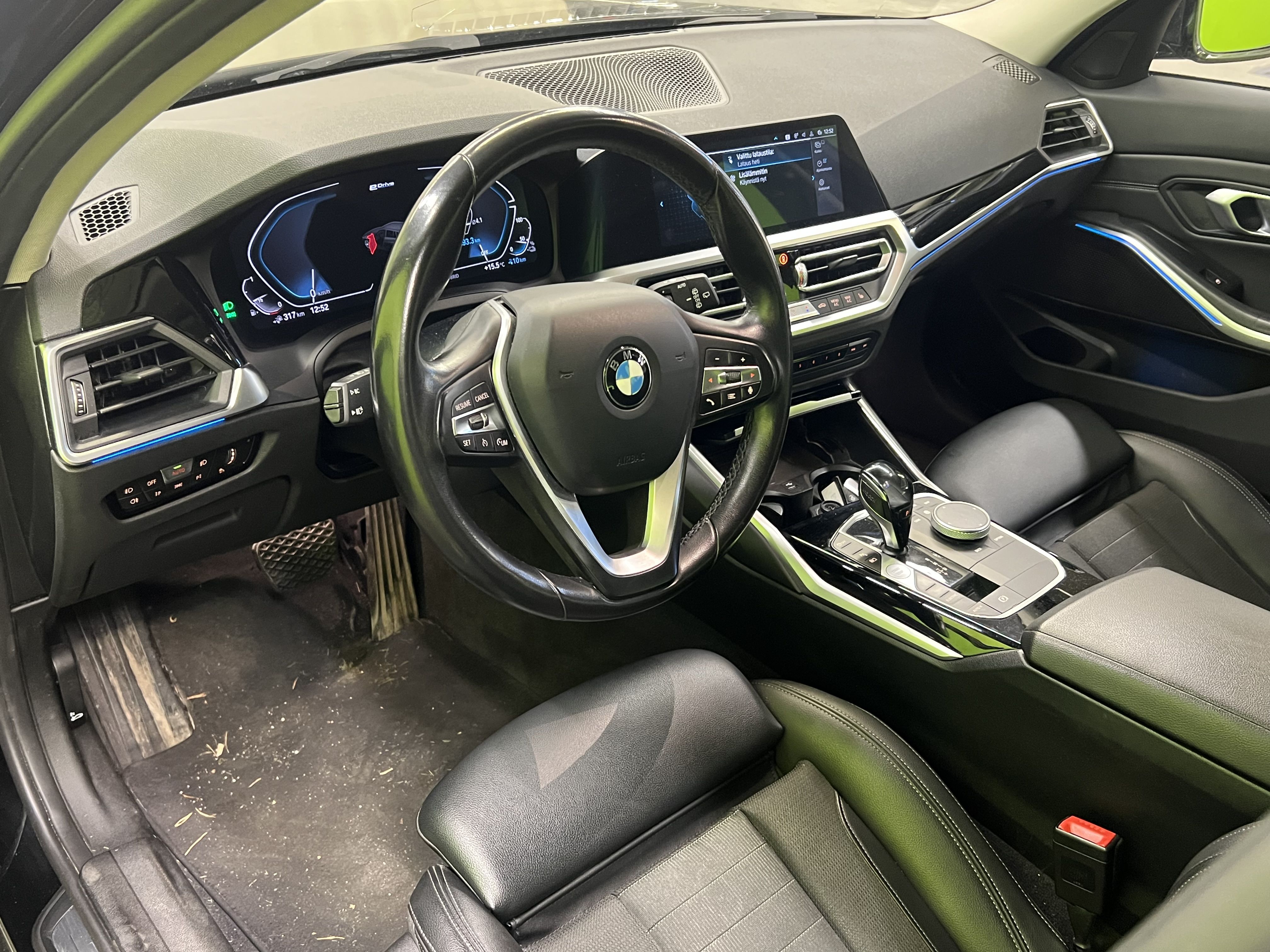 BMW 330 G21 Touring 330e Business Sport 2021, kuva 5/14