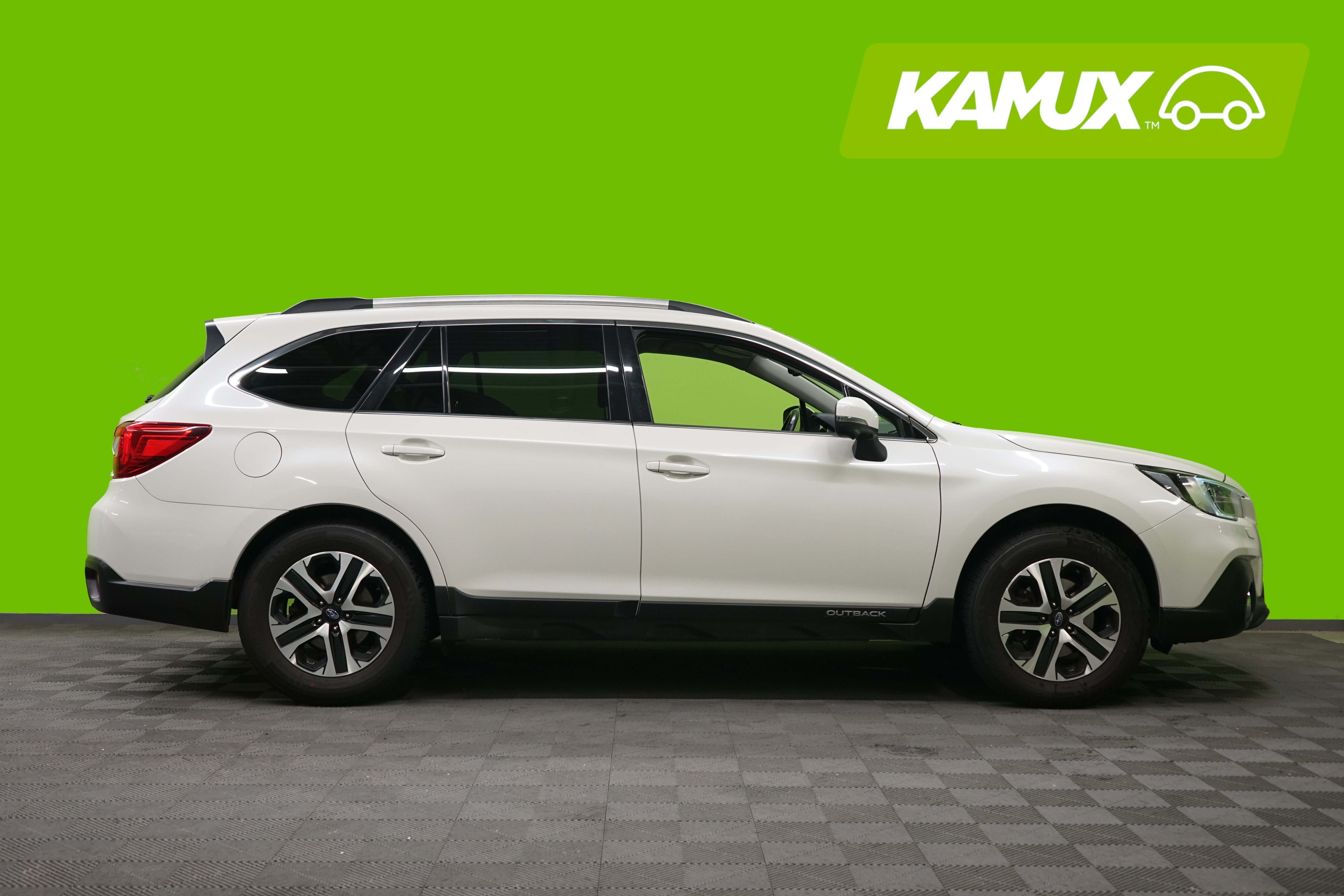 Subaru Outback 2,5i Active CVT Winter 2018, kuva 2/43