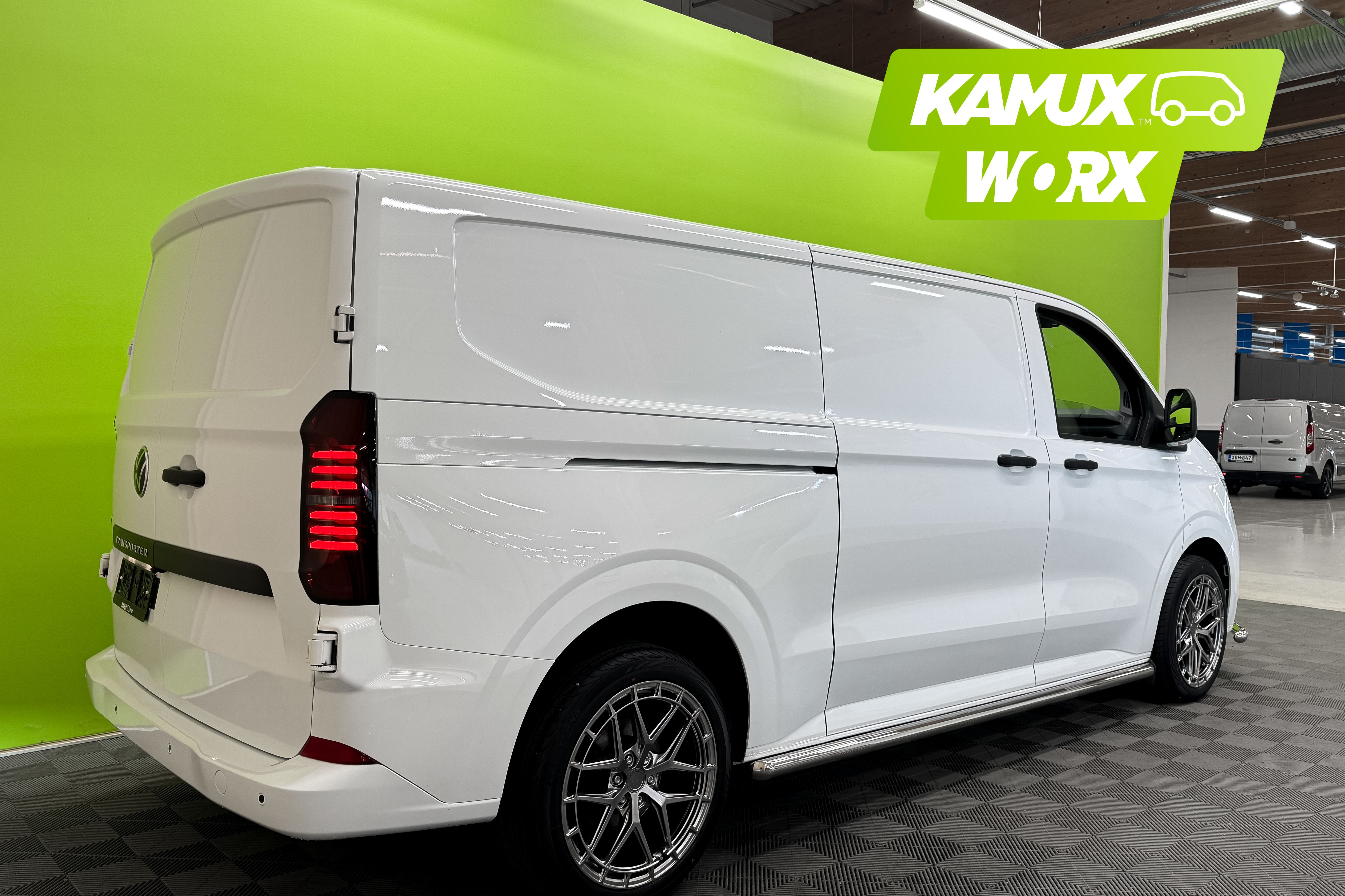 Volkswagen Transporter 2025, photo 3/24