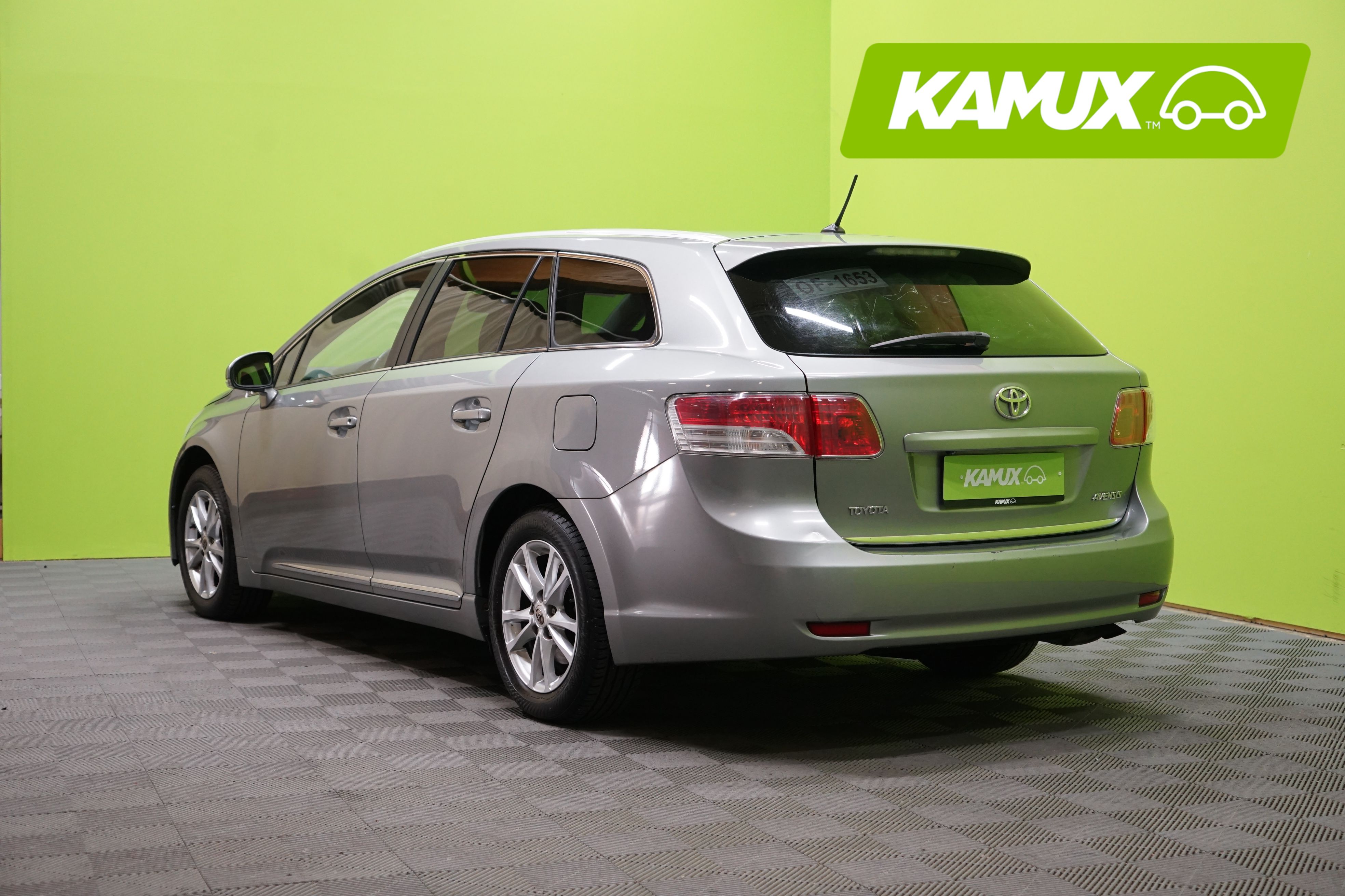 Toyota Avensis 1.8 Valvematic 2011, kuva 4/20